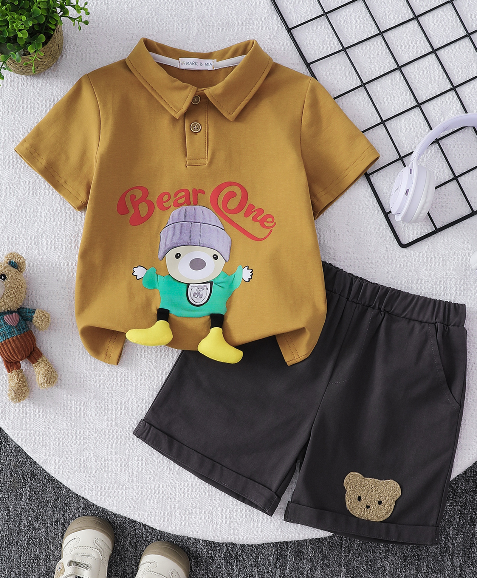 Mark & Mia Cotton Half Sleeves Polo T-Shirt & Shorts Set With Bear Print - Brown-picture-21