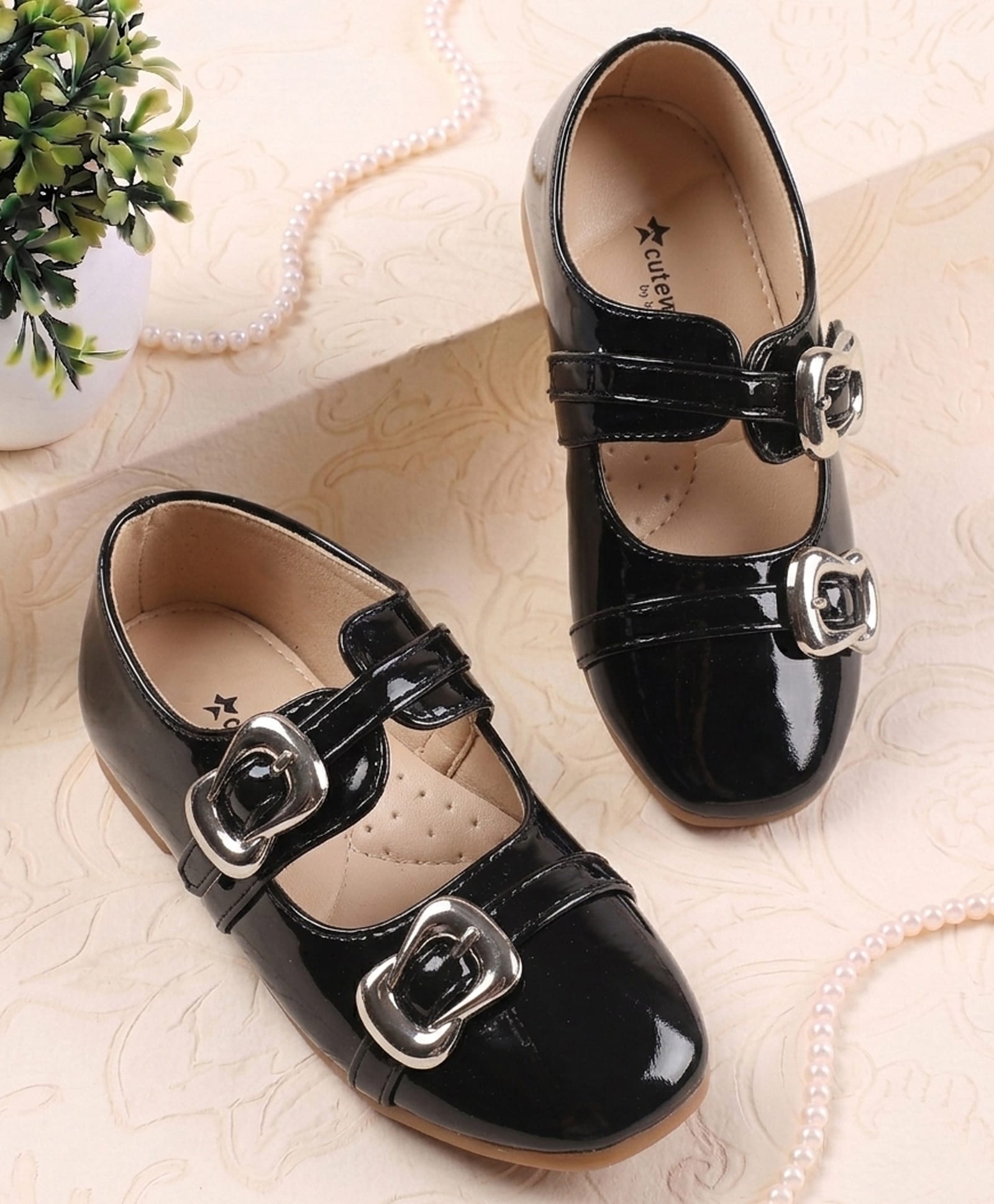 Cute Walk by Babyhug Buckle Closure Solid Ballerina - Black-image-37