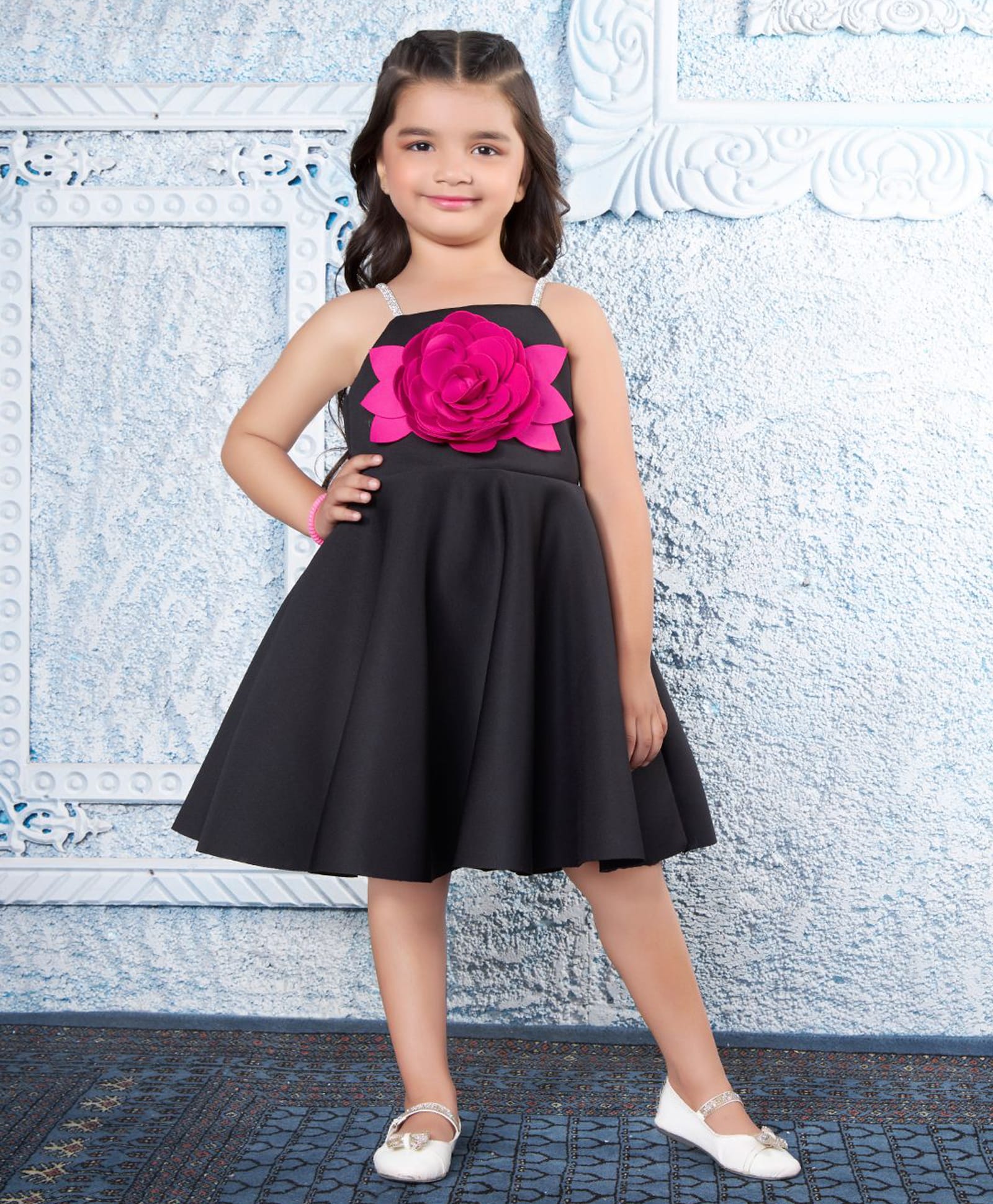 Ministitch Scuba Knit Sleeveless Rose Applique Detailed Dress - Black-image-37