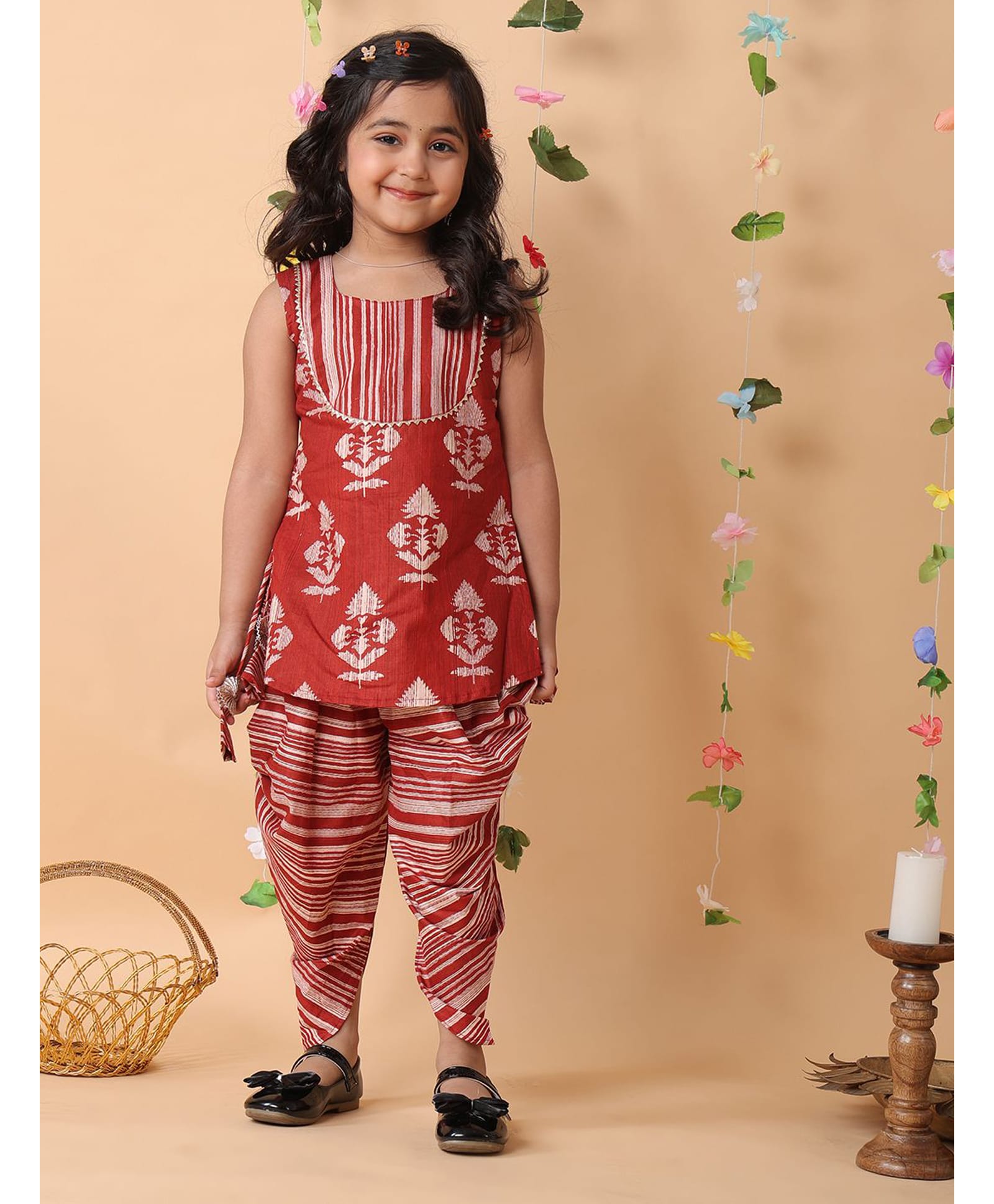 Kinder Kids Cotton Woven Sleeveless Floral Printed Kurti & Dhoti Set - Red-image-24