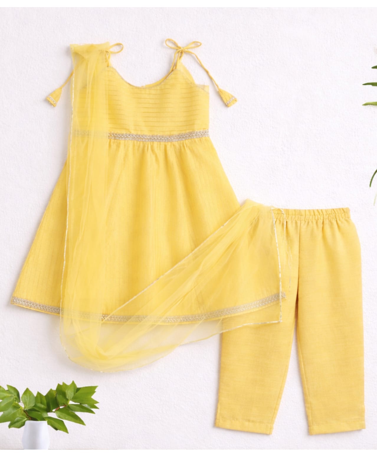 The Magic Wand Woven Sleeveless Lace Embellished Kurti & Pant Set With Dupatta - Yellow-image-26