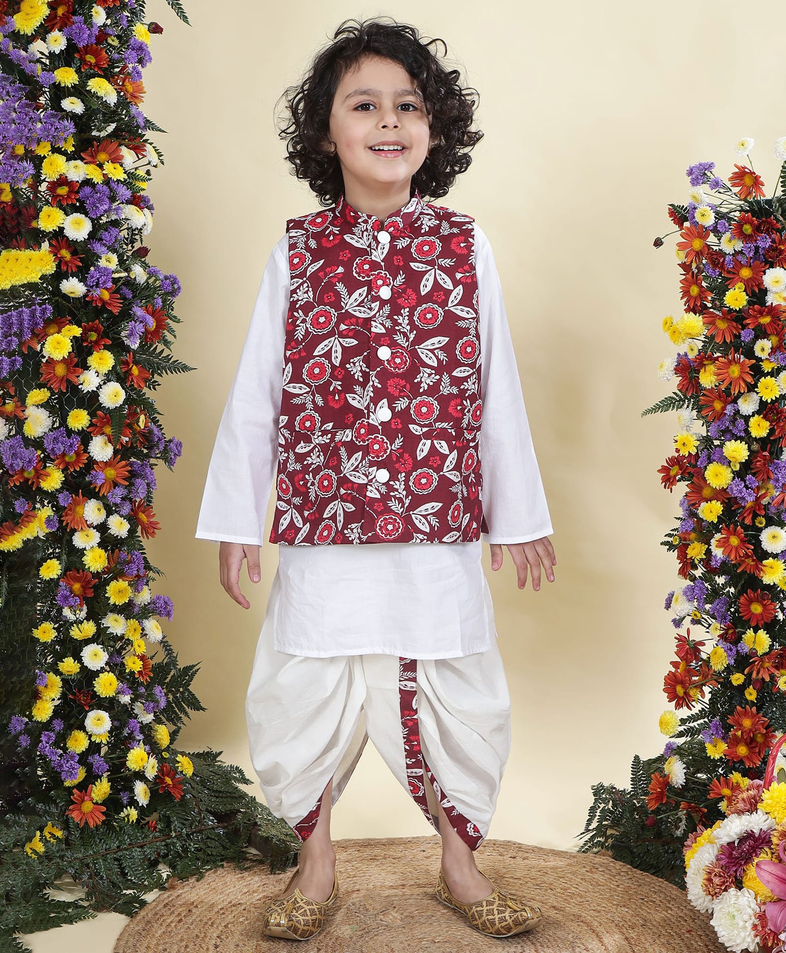 Little Bansi Cotton Woven Full Sleeves Solid Kurta & Dhoti With Floral Printed Jacket Set - Red-picture-13