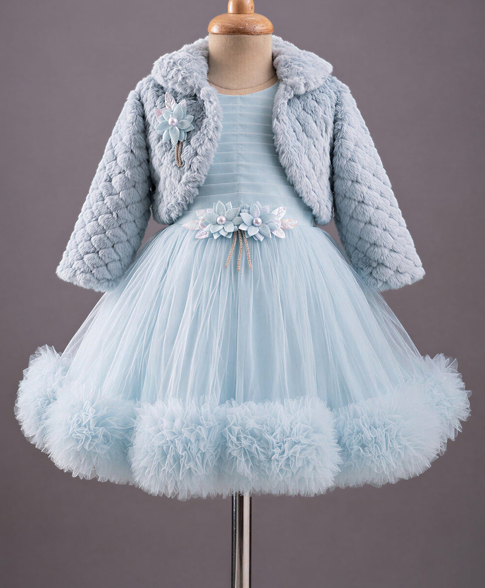 Enfance Net Woven Party Dress with Full Sleeves Fur Jacket - Grey-picture-12