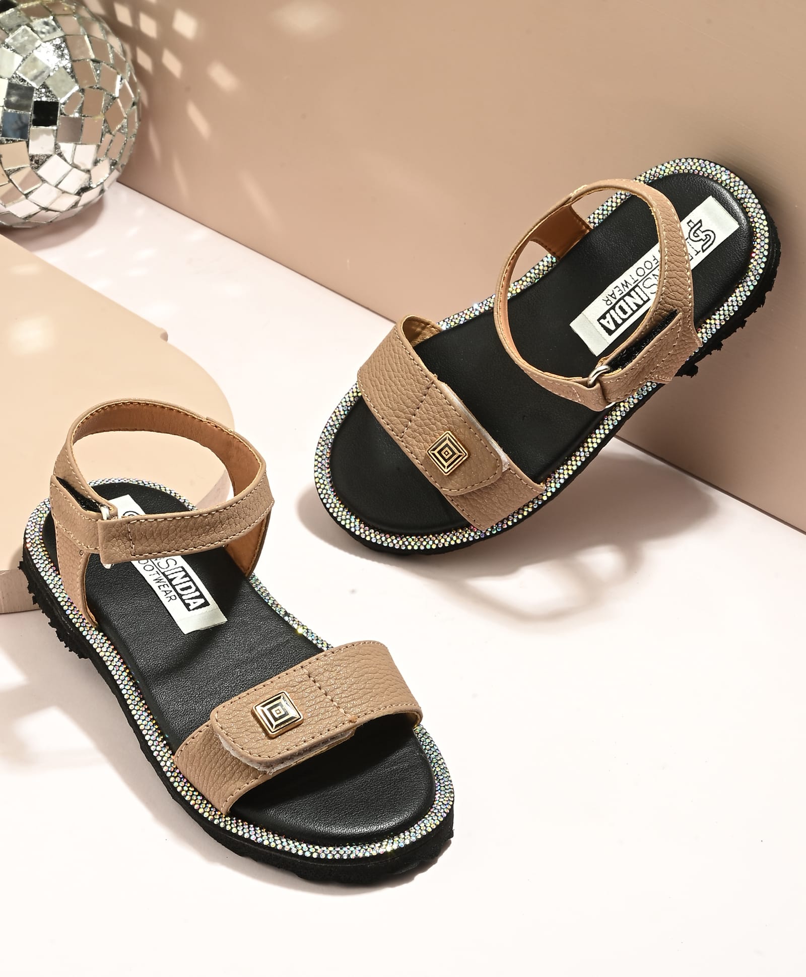Stefens Deer Applique Detailed Glittered Velcro Closure Sandals - Beige-picture-7