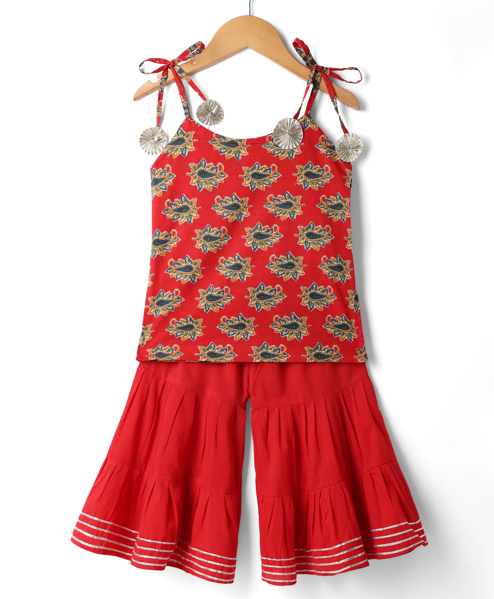 Teentaare Cotton Woven Sleeveless Kurta & Sharara Set With Floral Print & Lace Detailing - Red-image-46