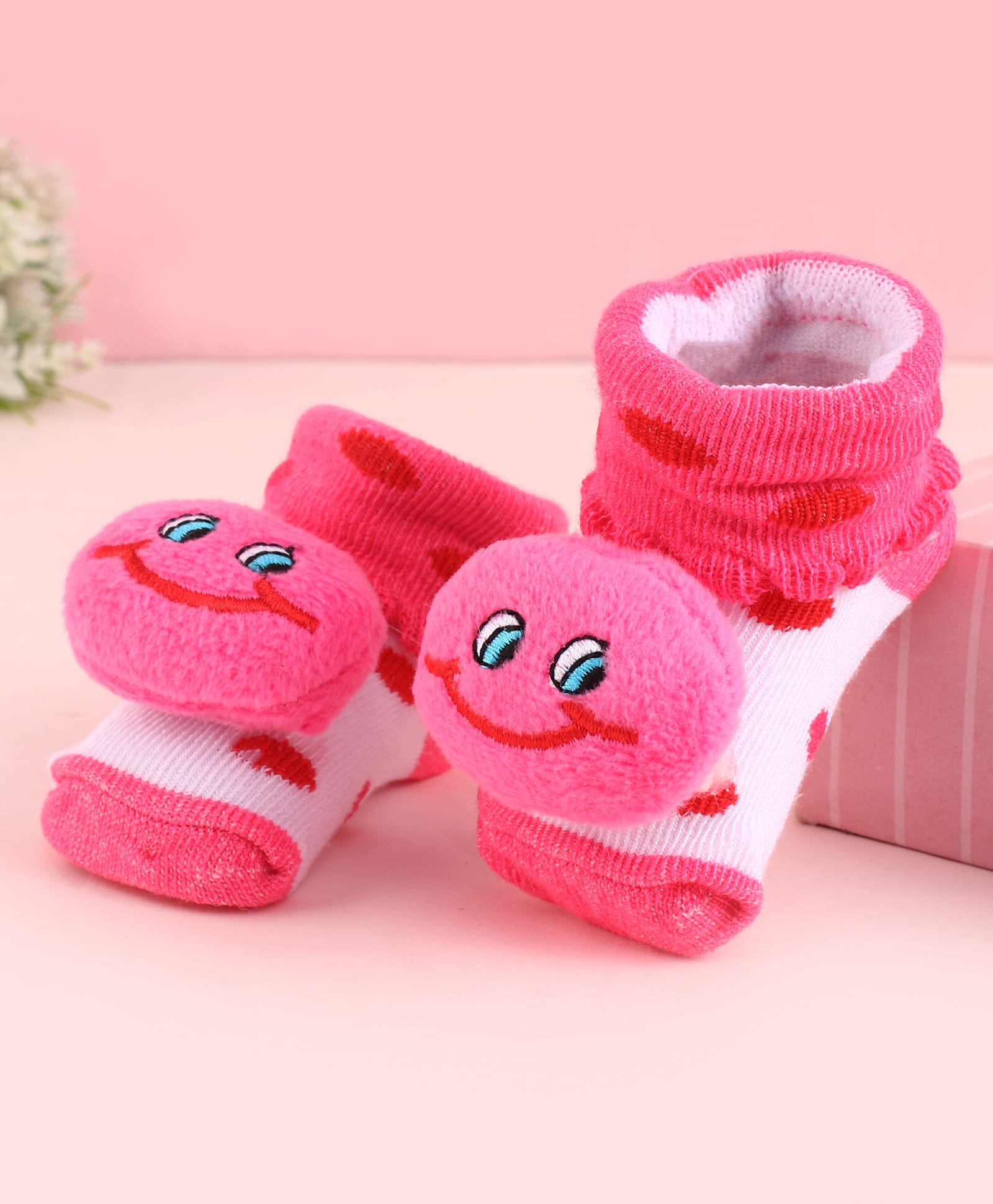 Cute Walk by Babyhug Fabric Socks Shoes With Large Smiley Applique - Pink-picture-25