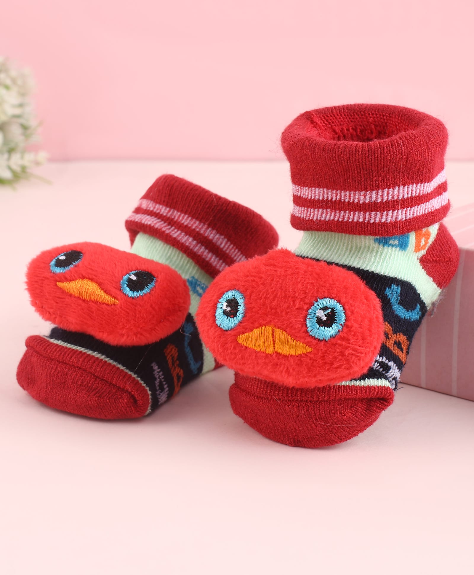 Cute Walk by Babyhug Fabric Socks Shoes With Alphabet Large Bird Applique - Red-picture-11