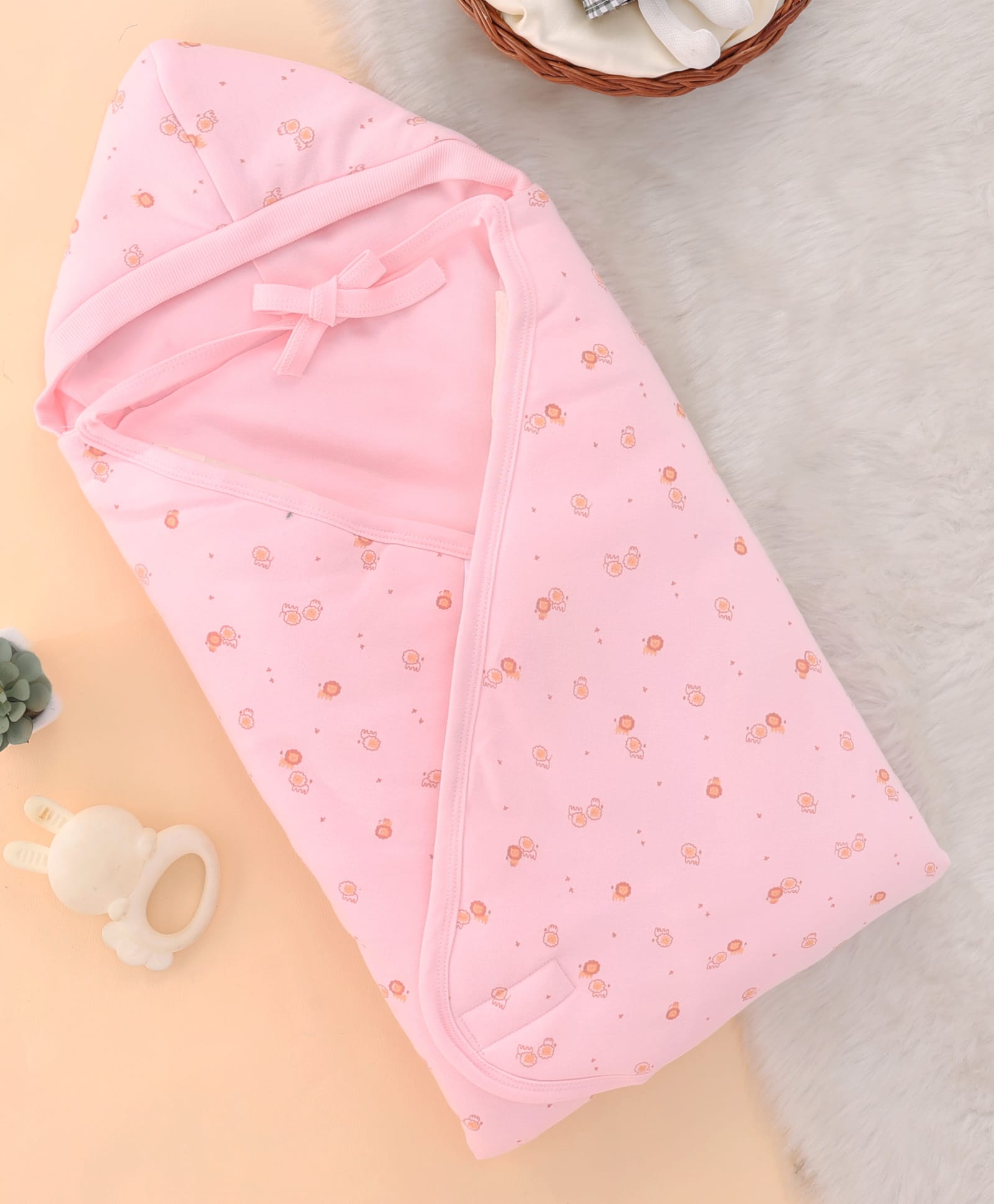 Simply Interlock Knit Towel & Wrappers With Lion Print L 68 x B 66 cm - Baby Pink-image-13