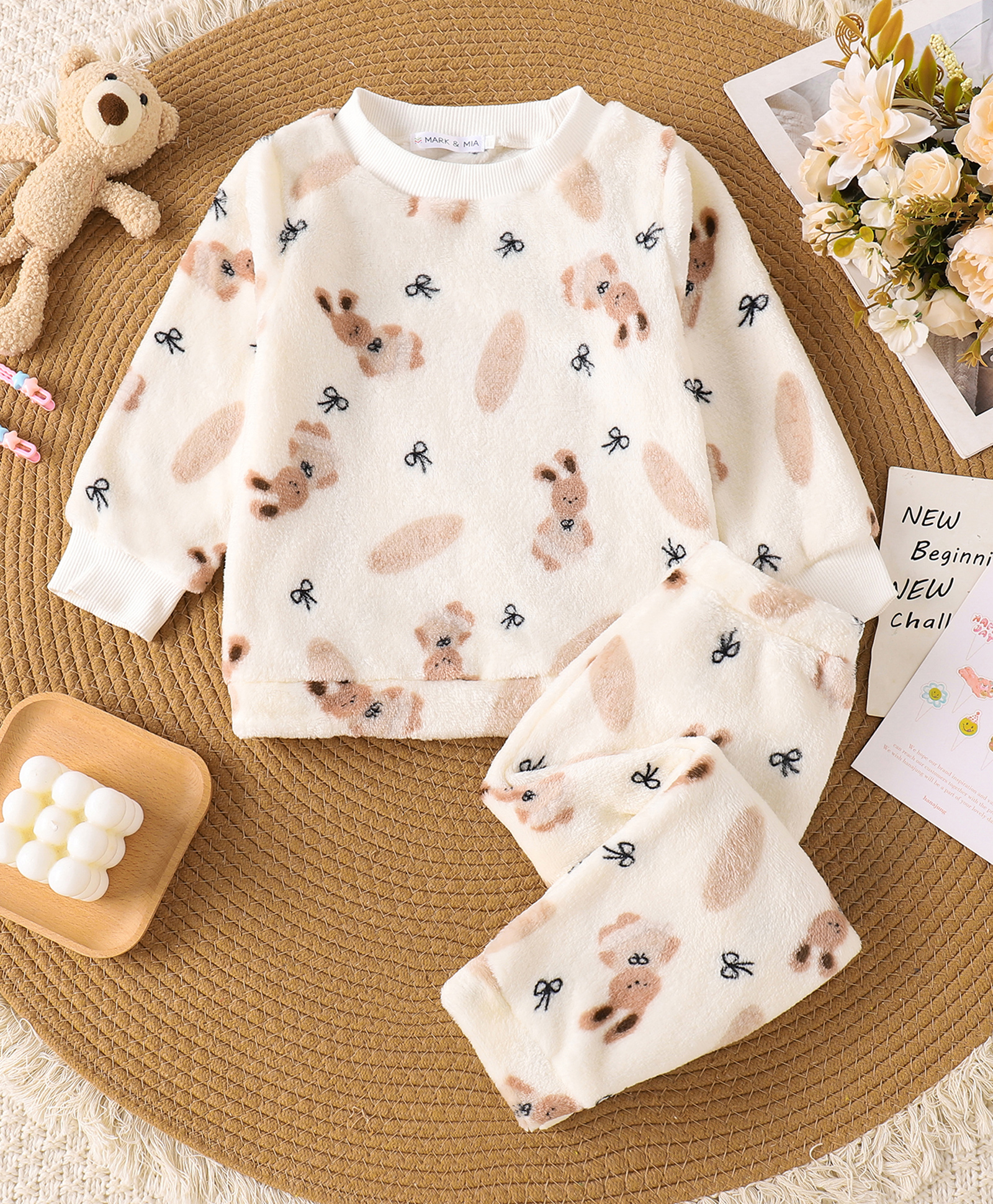 Mark & Mia Full Sleeves Bunny & Bow Printed Co-Ords T-Shirt & Pyjama Winter Wear Night Suit - Cream-image-14