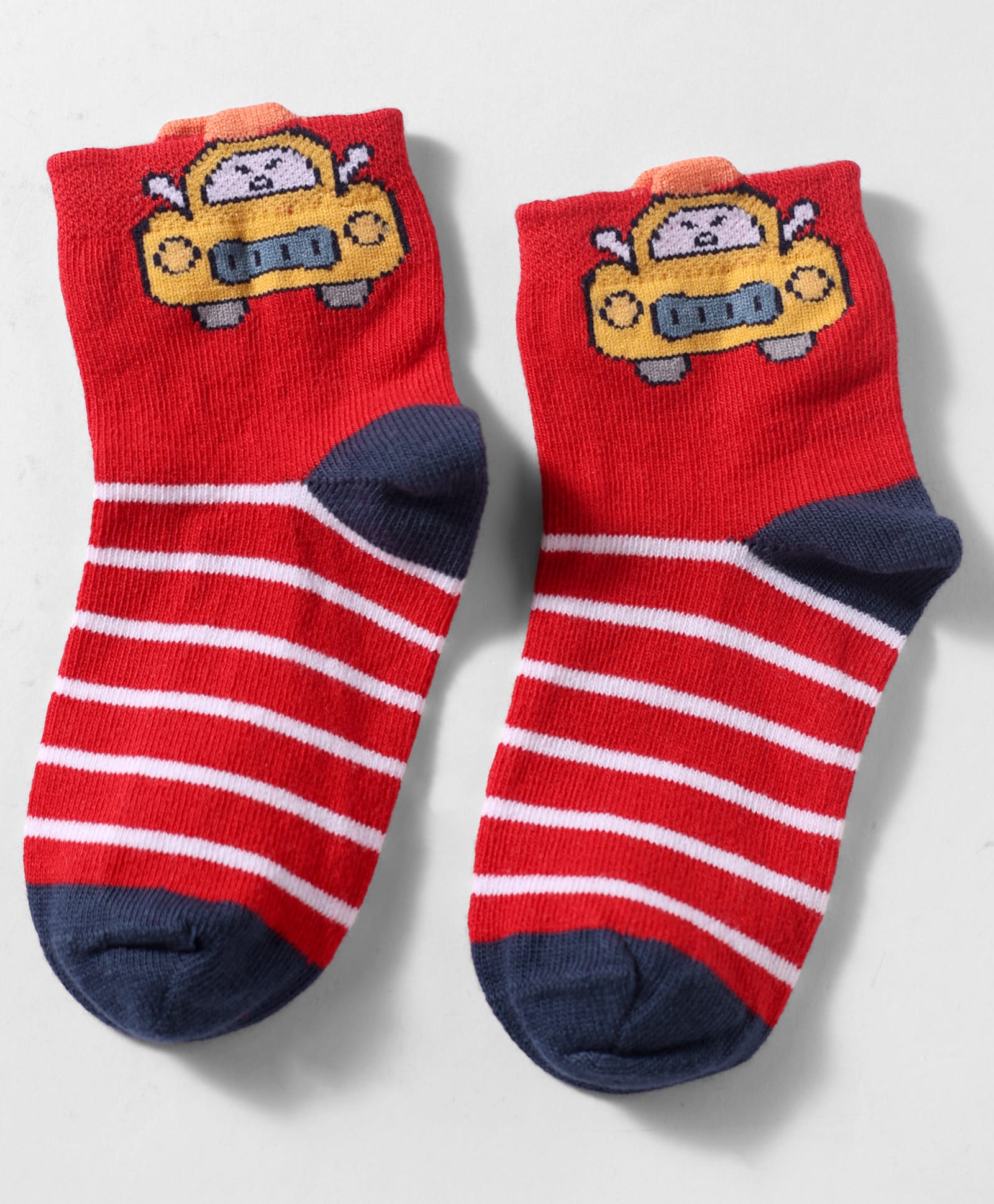 Mustang Knit Ankle Length Socks With Stripes & Vehicles Design - Red-image-43