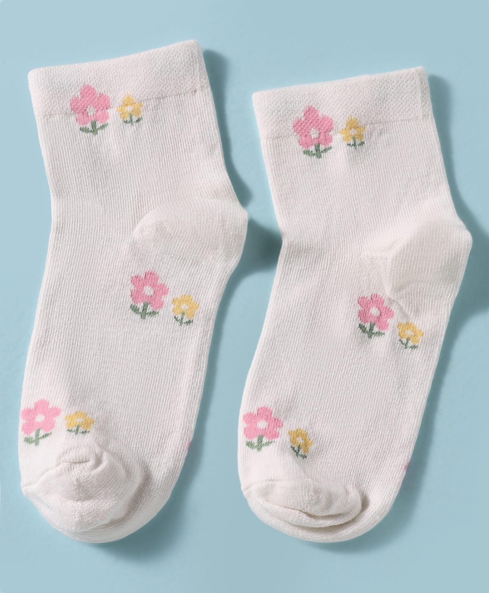 Mustang Knit Ankle Length Socks With Floral Design - OffWhite-picture-20
