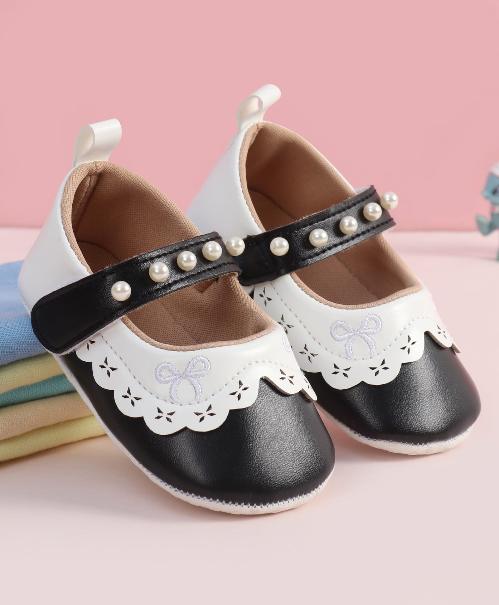 Babyoye Velcro Closure Booties With Lace Detailing & Pearl Embellishment - Black-image-13