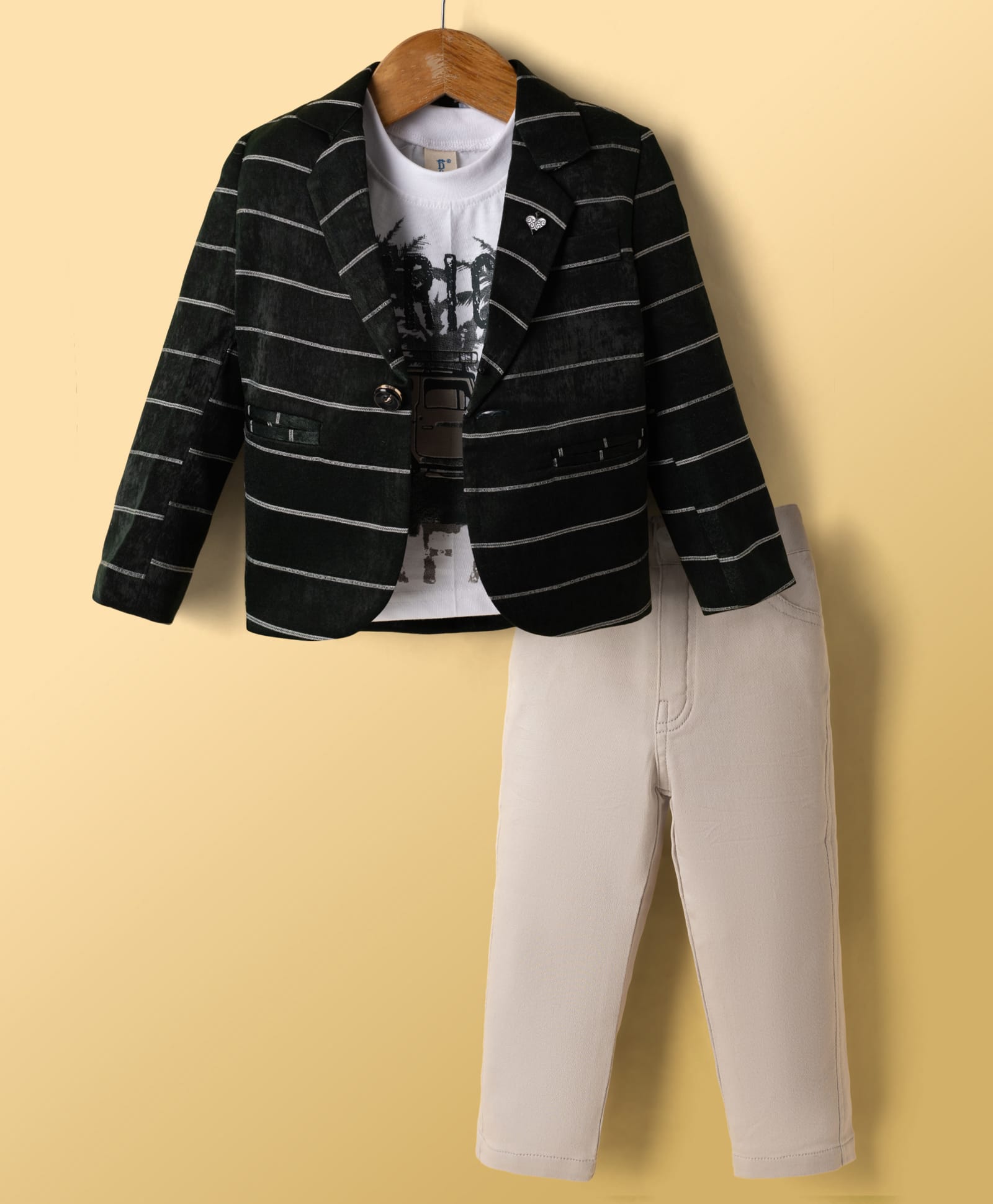 Dapper Dudes Knit Full Sleeves Striped Blazer With Printed Tee & Pant - Dark Green-image-42