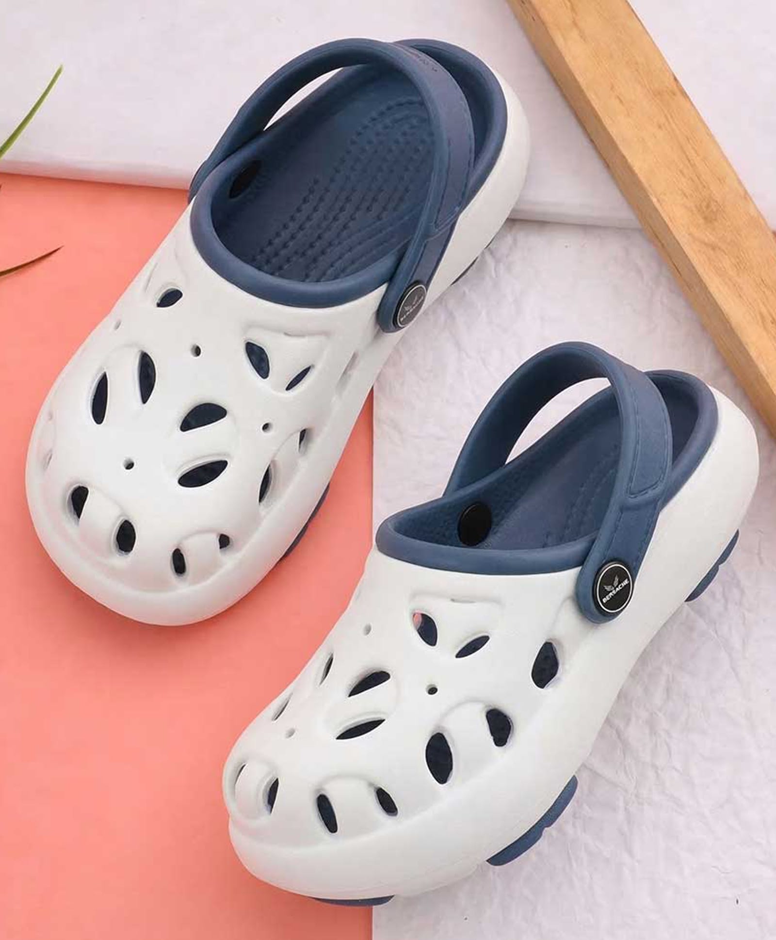 BERSACHE Colour Blocked Perforated Slingback Clogs - Blue-picture-12
