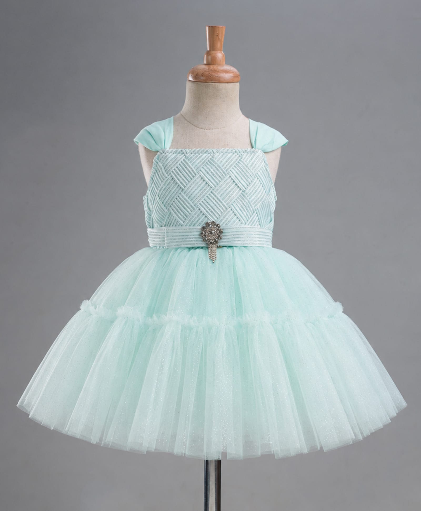 Enfance Net Woven Sleeveless Flared Party Dress With Applique - Sea Green-image-13