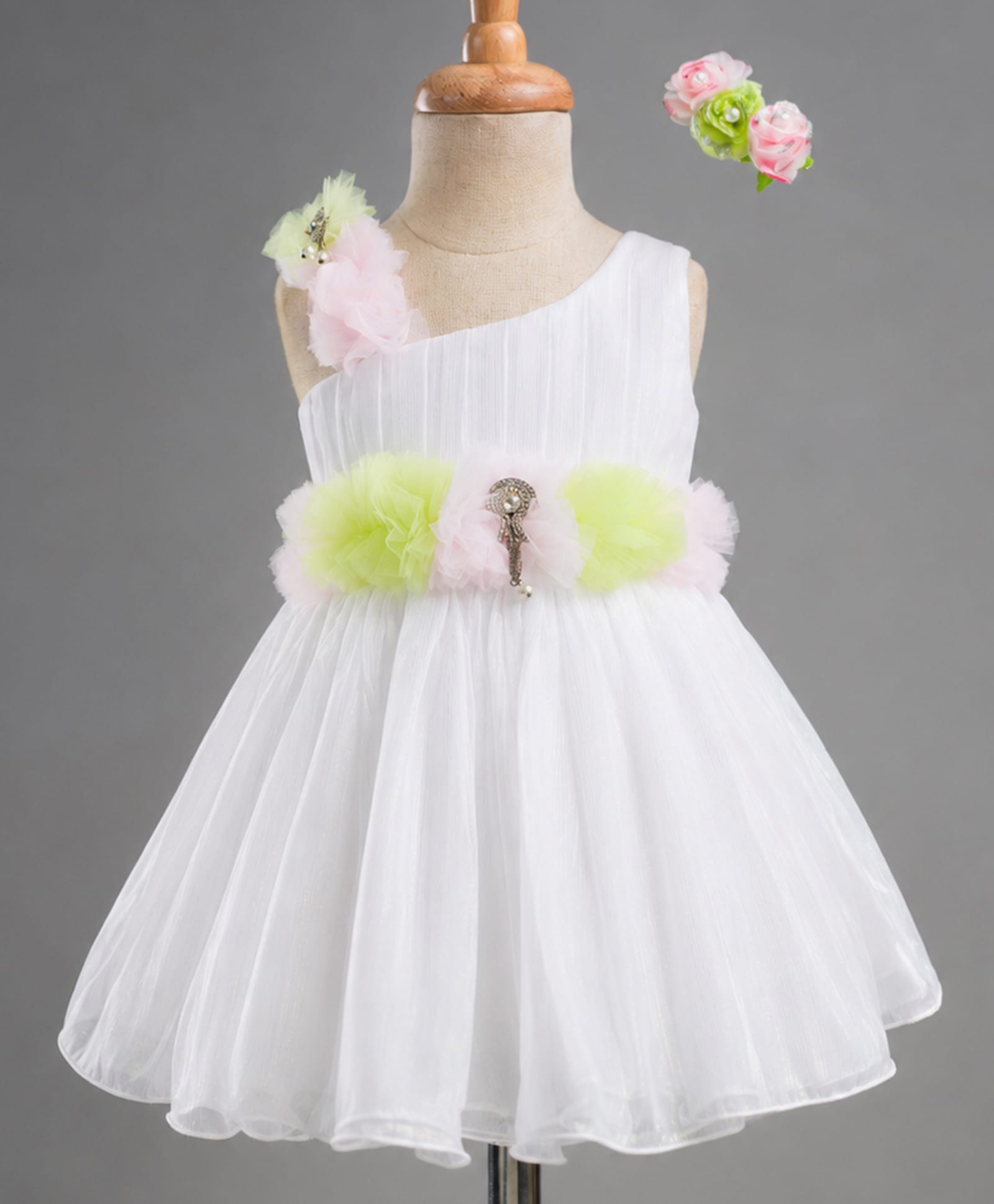 Enfance Net Woven Sleeveless Party Dress With Floral Applique - White-picture-48