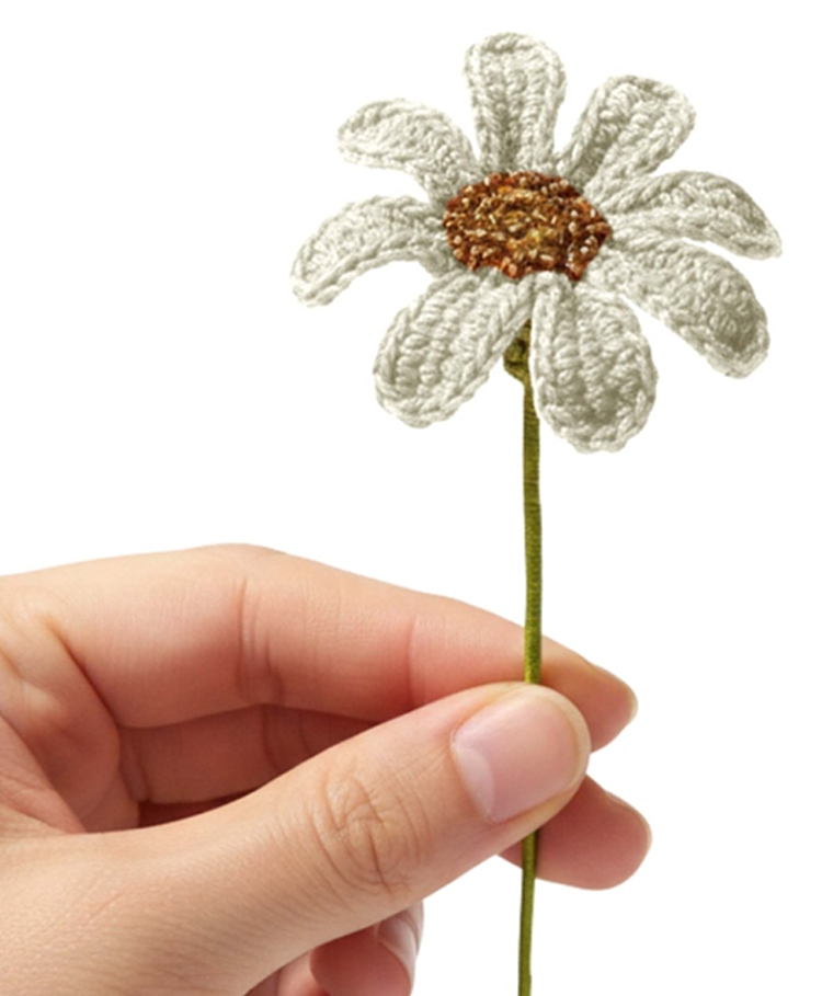 Happy Threads| Handmade Single Stem Crochet Daisies, Eco-Friendly, Washable Floral Decor,Non-wilting Gift for Vase Arrangement, Gifting, Craft Projects, Wedding Décor (White)-image-28