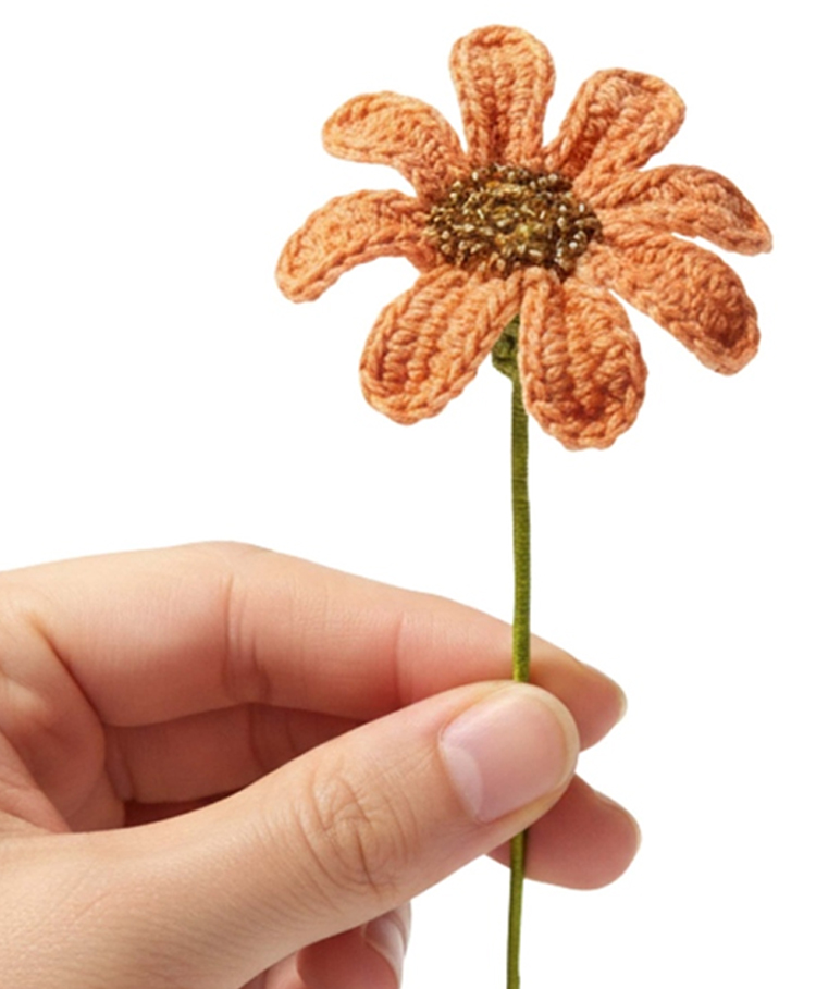 happy threads Happy Threads| Handmade Single Stem Crochet Daisies, Eco-Friendly, Washable Floral Decor,Non-wilting Gift for Vase Arrangement, Gifting, Craft Projects, Wedding Décor (peach)-picture-30