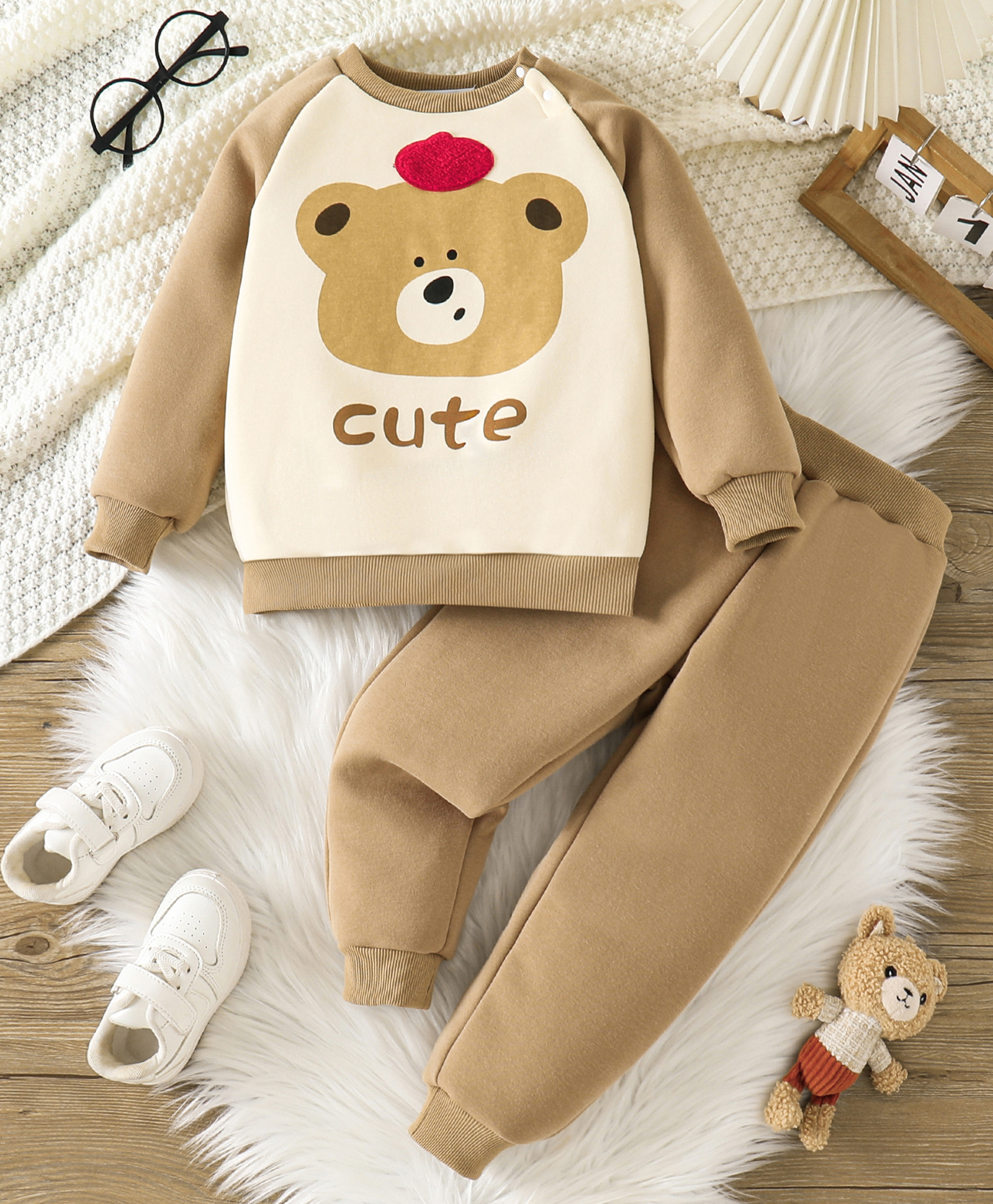 Mark & Mia Full Raglan Sleeves Winter Wear T-Shirt and Jogger Set Bear Print & Applique - Tan-image-5