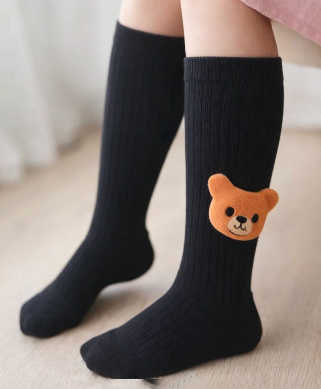 Neska Moda Cotton Elastane Teddy Bear Applique Detailed Socks - Black-image-41