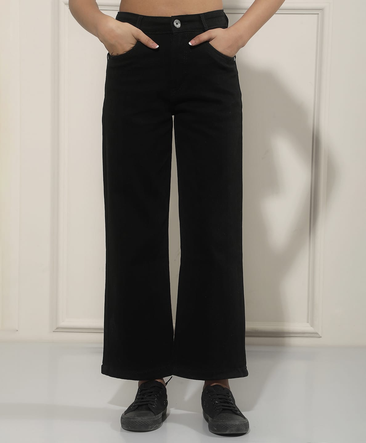 CRIMSOUNE CLUB Cotton Denim Solid Jeans - Black-picture-32