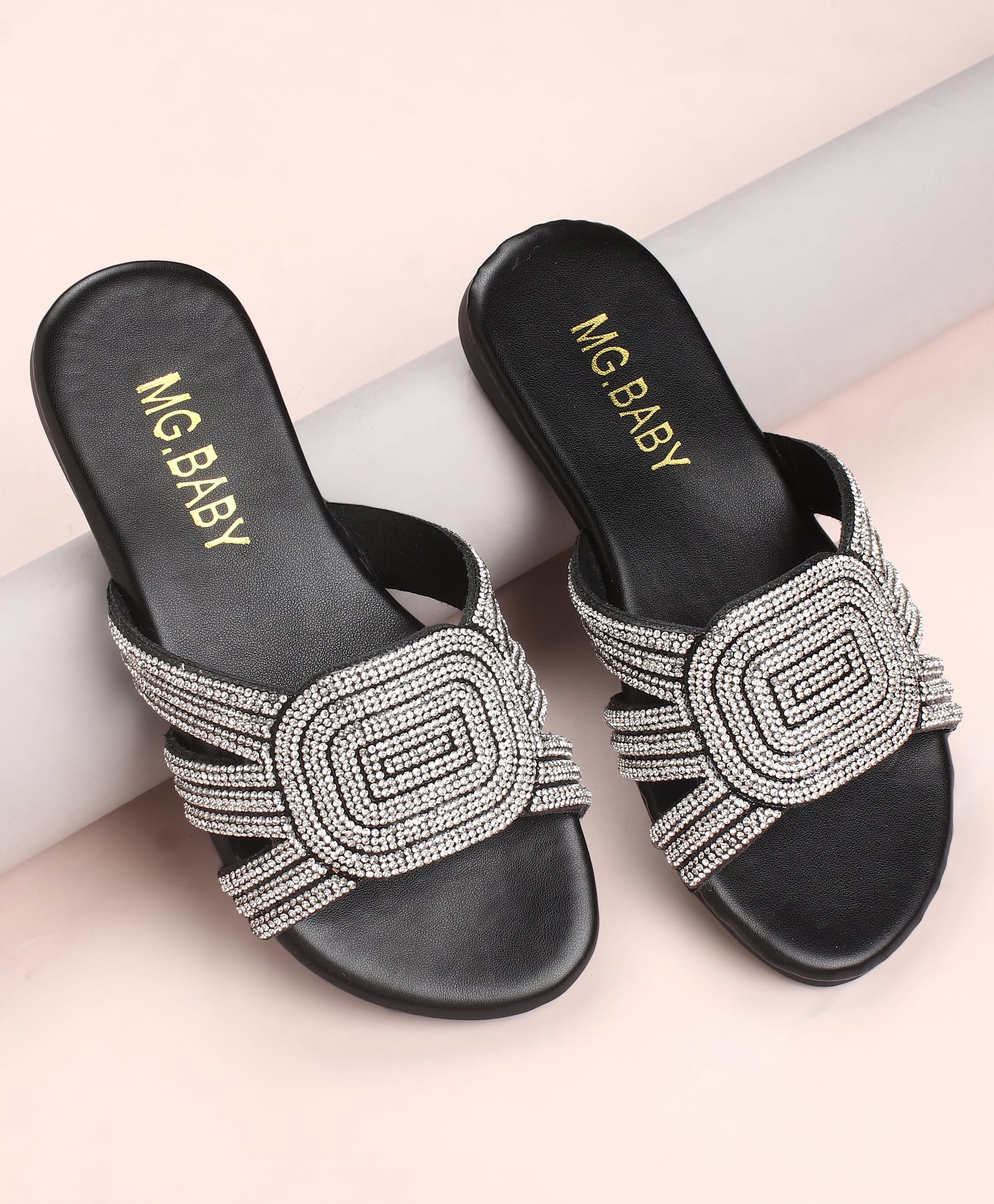 KIDLINGSS Stones Embellished Slip On Sandals - Black-picture-27
