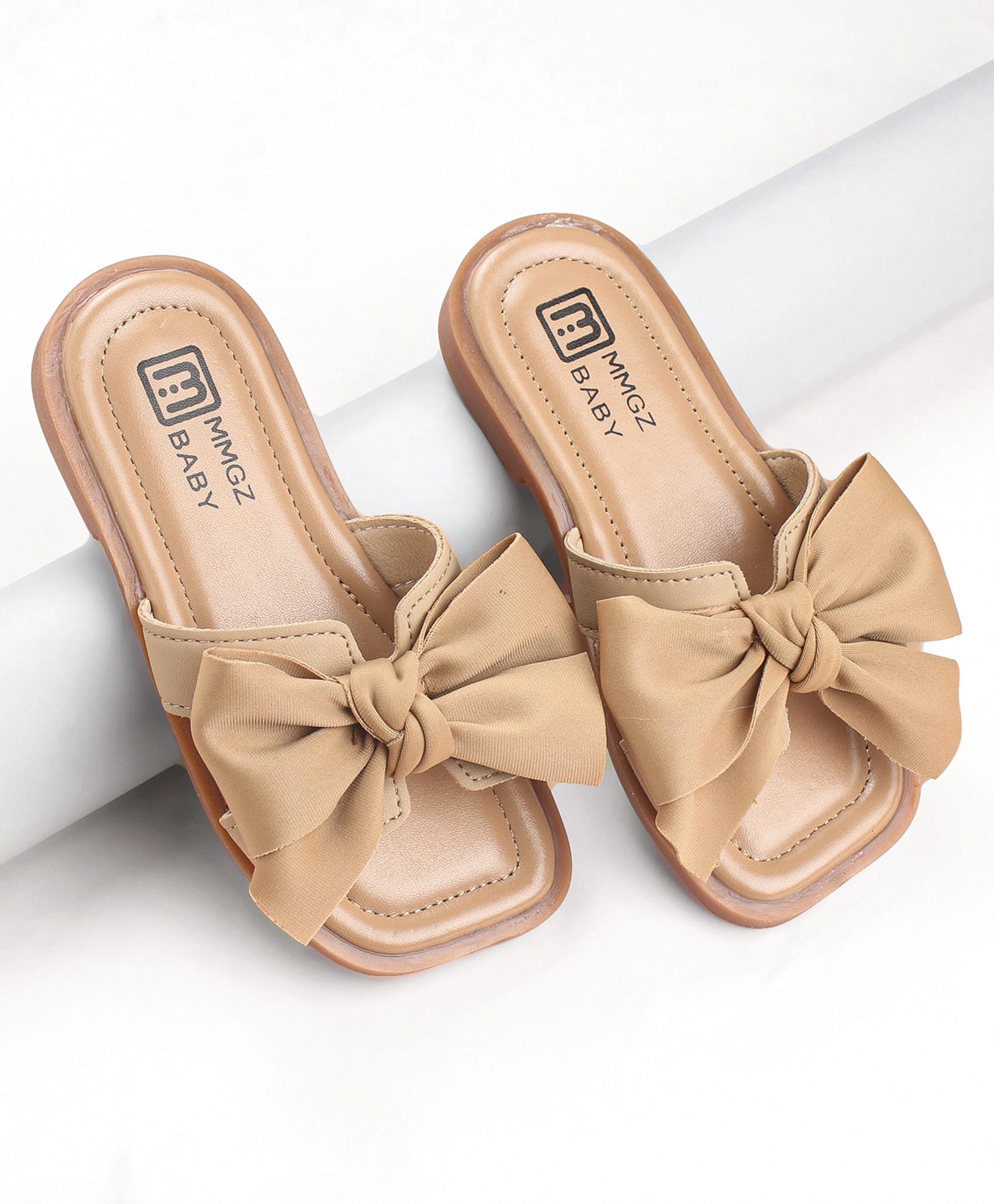 KIDLINGSS Bow Applique Detailed Slip On Sandals - Light Brown-picture-18