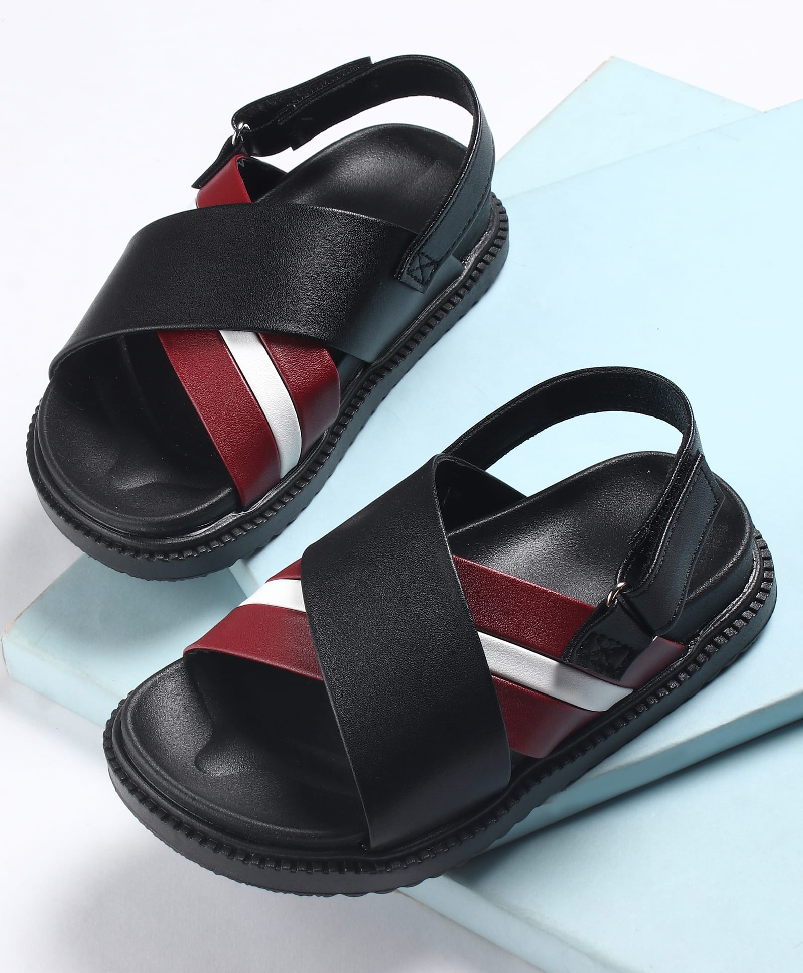 KIDLINGSS Colour Blocked Cross Strap Detailed Velcro Closure Sandals - Black & Red-picture-21