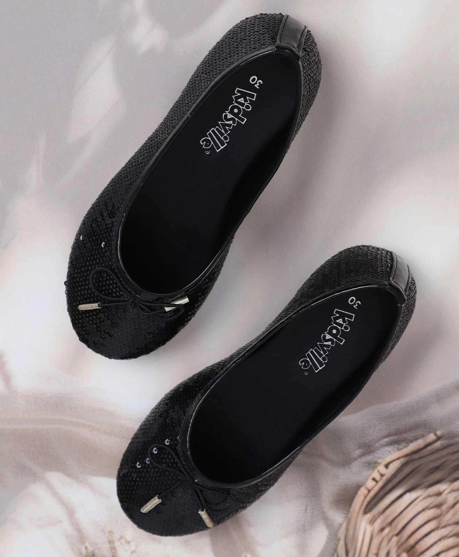 Kidsville Sequins Embellished Bow Applique Detailed Ballerinas - Black-image-26