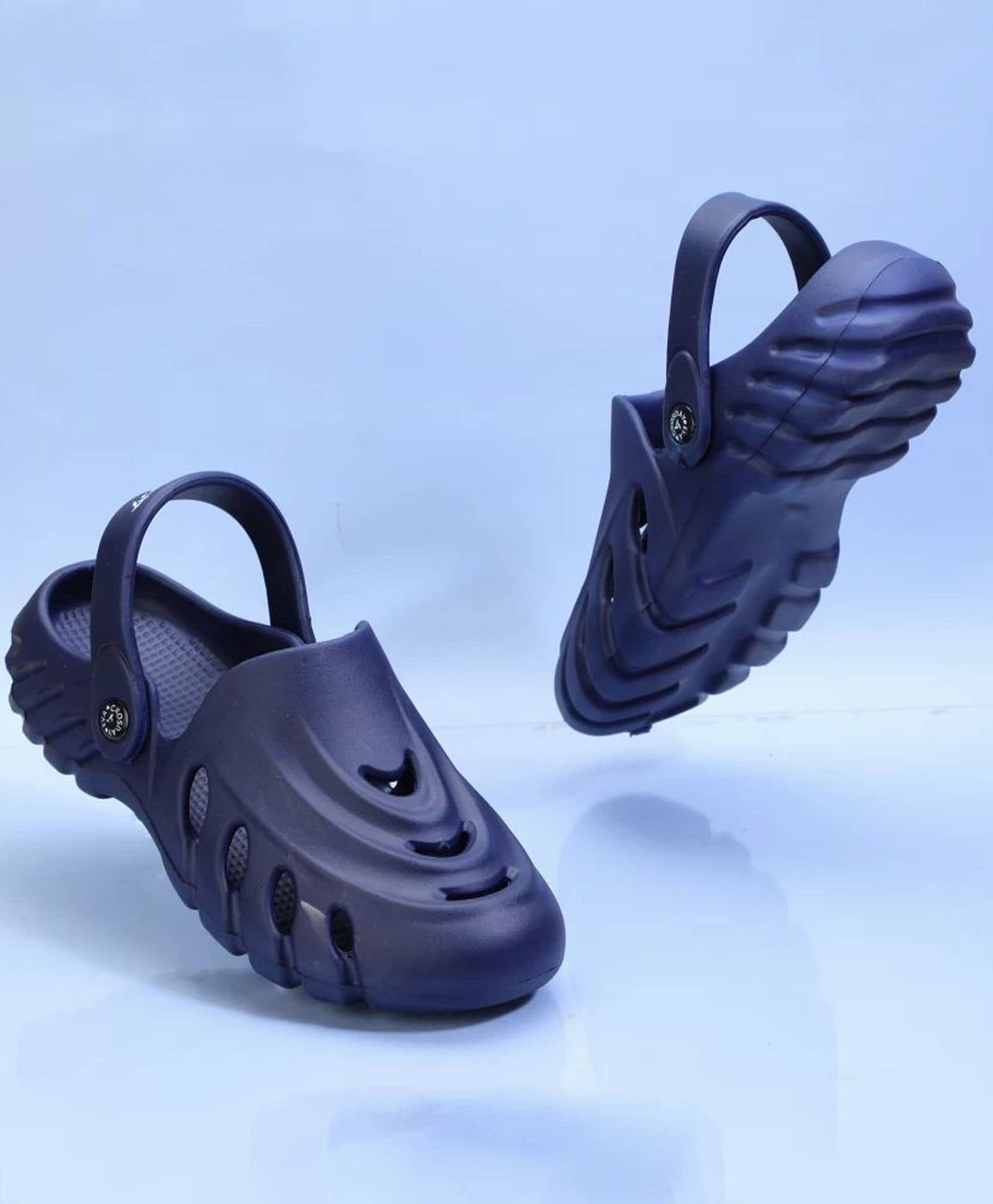 Priaansha Kids Ripple Design Cut Out Detailed Slingback Clogs - Navy Blue-picture-15