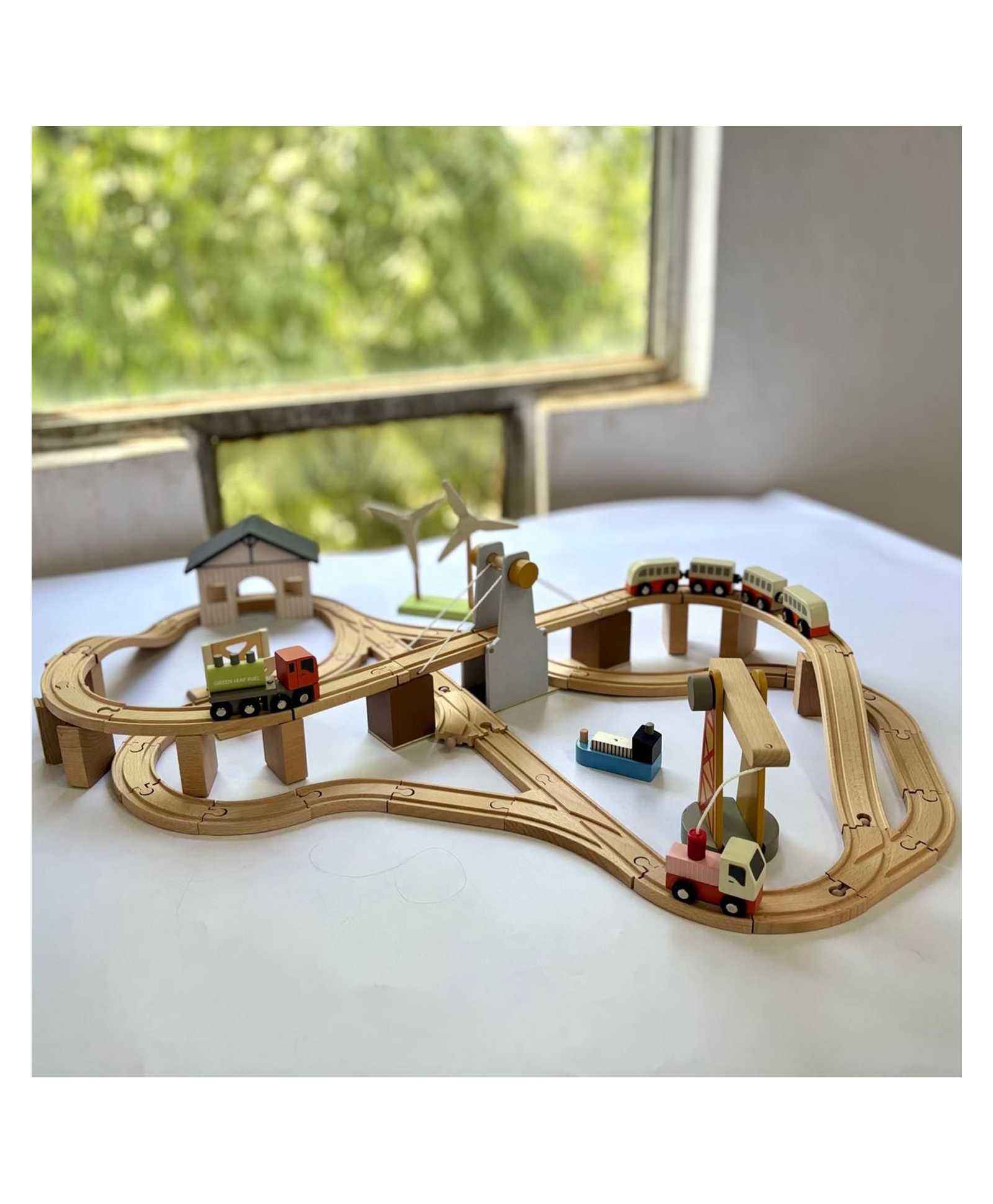 Playbox Wooden Track Bridge Ship & Station Playset Vehicles Trucks Magnetic Bullet Train and Ship-image-18