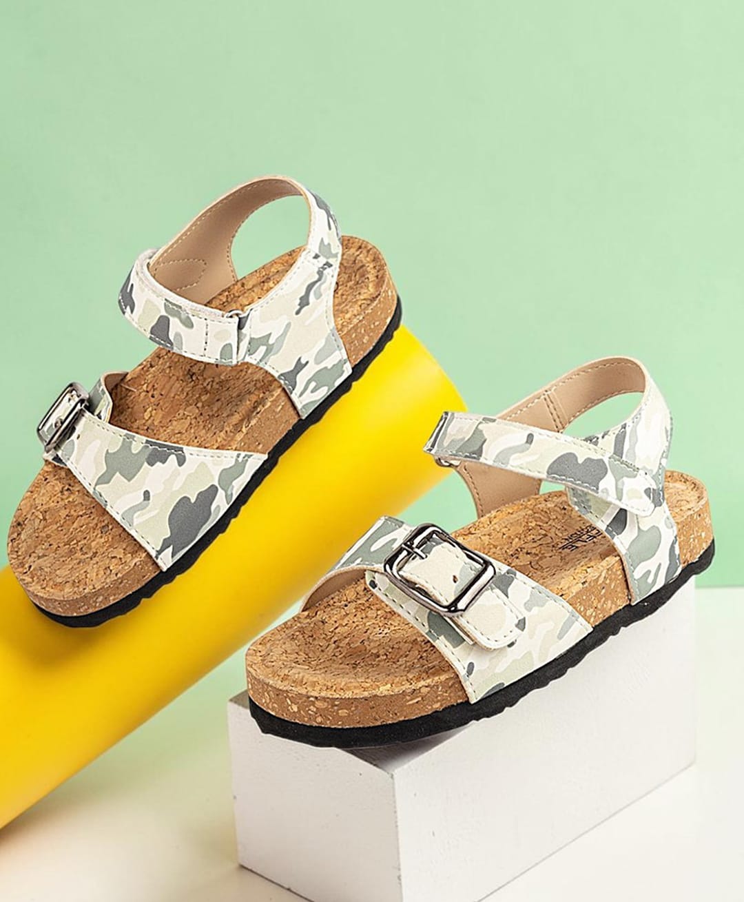 TRUFFLE COLLECTION Camouflage Designed Velcro Closure Sandals - Green-picture-24