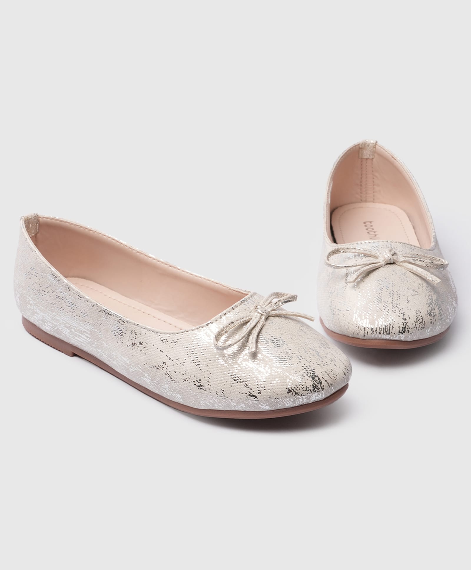 Toothless Bow Applique & Foil Detailed Ballerinas - Off White-image-30
