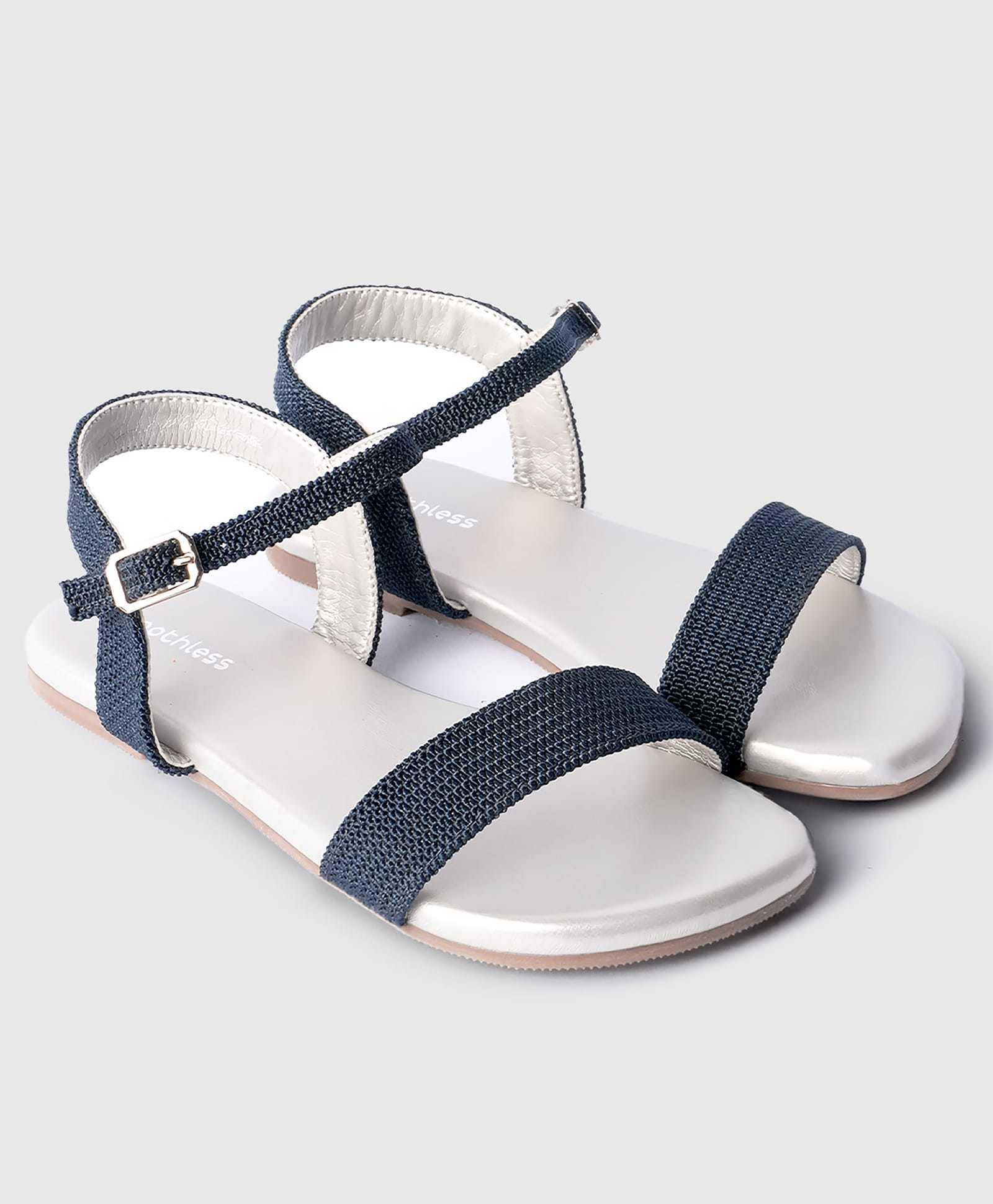 Toothless Textured Buckle Closure Sandals - Silver & Navy Blue-picture-10