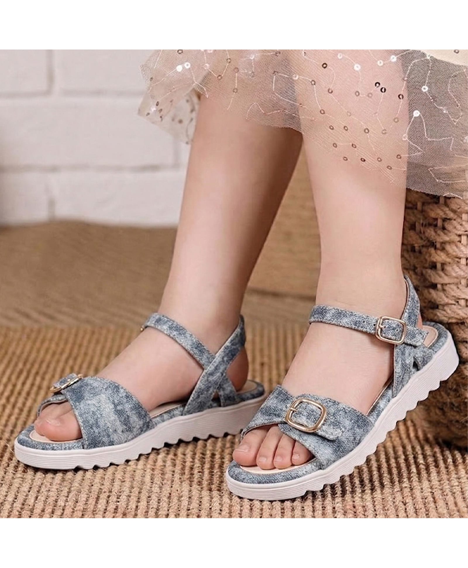Toothless Textured & Abstract Designed Buckle Closure Sandals - Blue-image-15