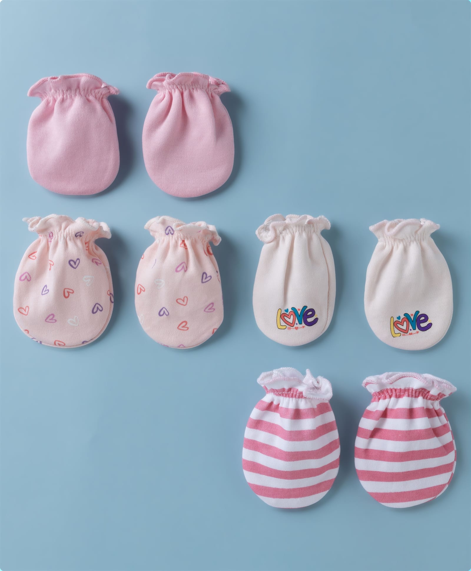 Ben Benny Interlock Knit Striped Mittens with Heart & 'Love' Text Print Pack Of 4 - Pink-picture-10