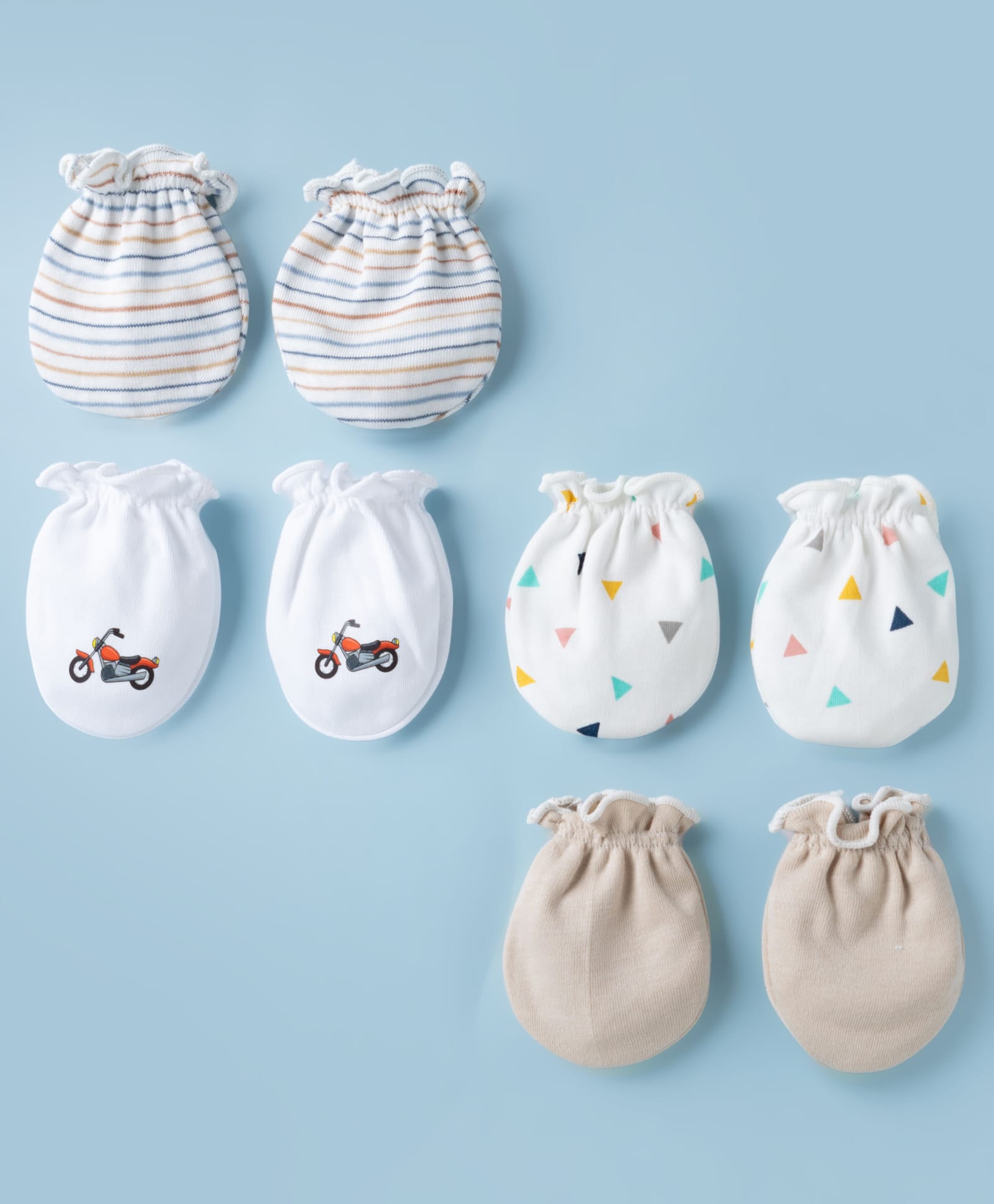 Ben Benny Interlock Knit Striped & Vehicles Printed Mittens Pack Of 4 - White & Tan-image-45