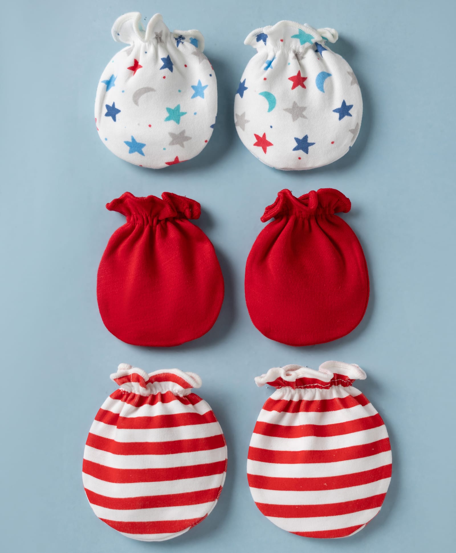 Ben Benny Interlock Knit Striped Mittens Set With Star Print Pack of 3 - White & Red-image-43