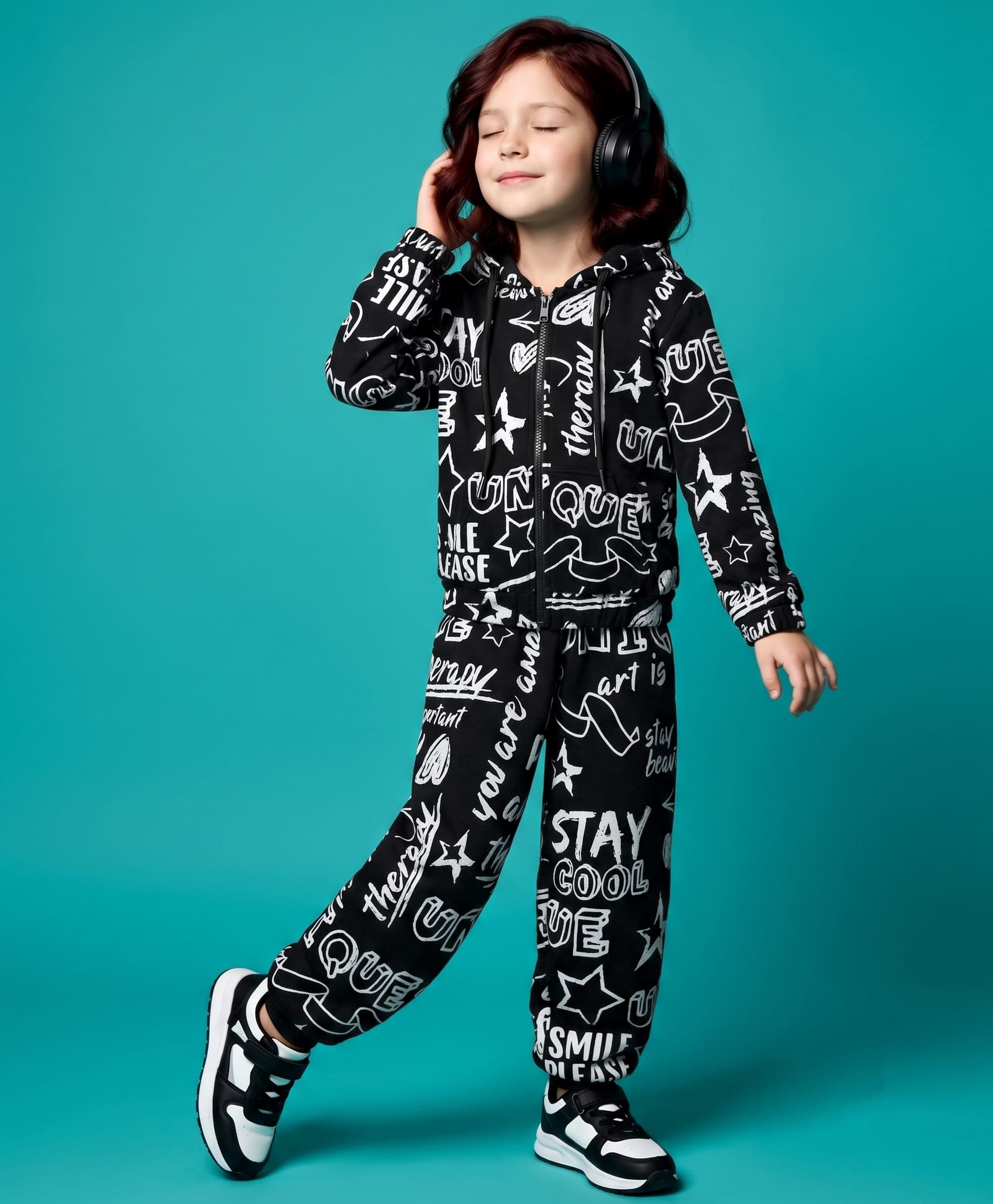 OLLINGTON ST. Looper Knit Co-Ords Hooded Text Printed Sweat Jacket & Lounge Pant Winter Wear Suit- Black-image-17