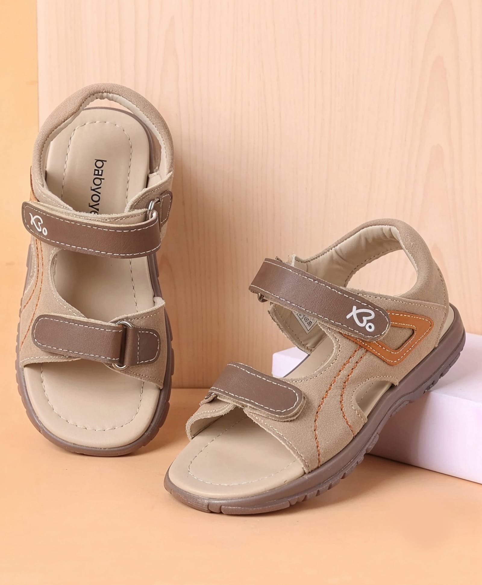 Babyoye Velcro Closure Sandals With Heart Print - Brown-image-18