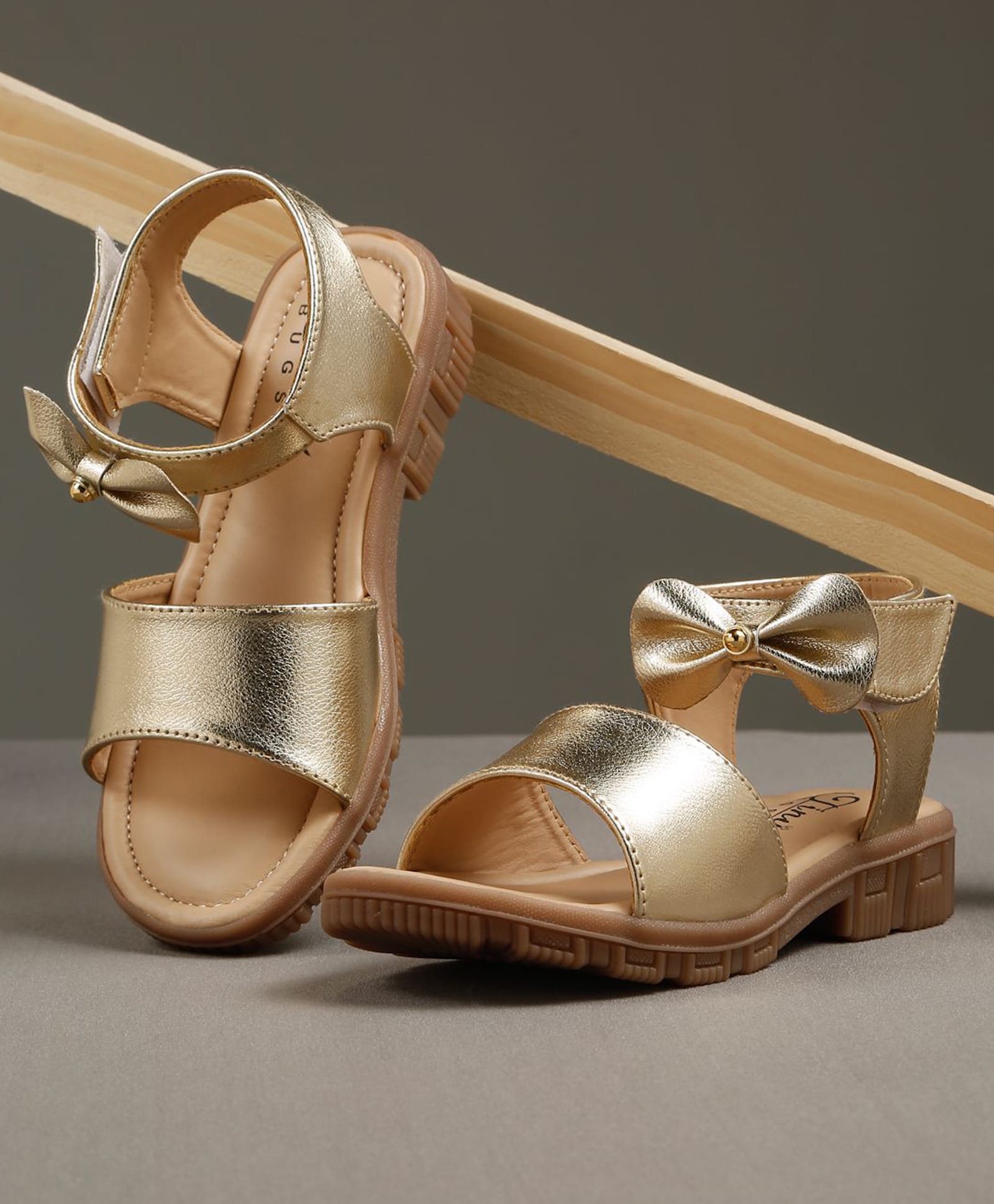 Tiny Bugs Bow Applique Detailed Metallic Velcro Closure Sandals - Gold-picture-15