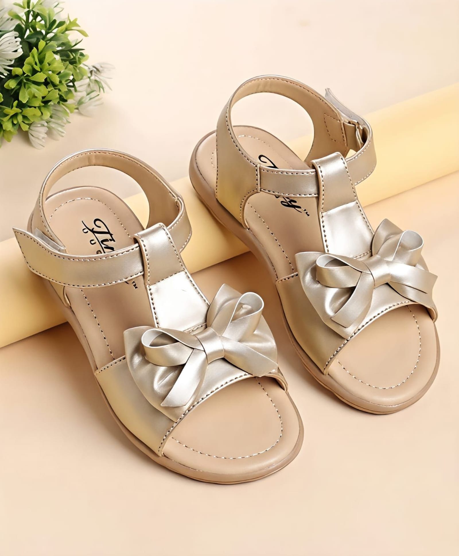 Tiny Bugs Bow Applique Detailed Velcro Closure Sandals - Golden-image-36