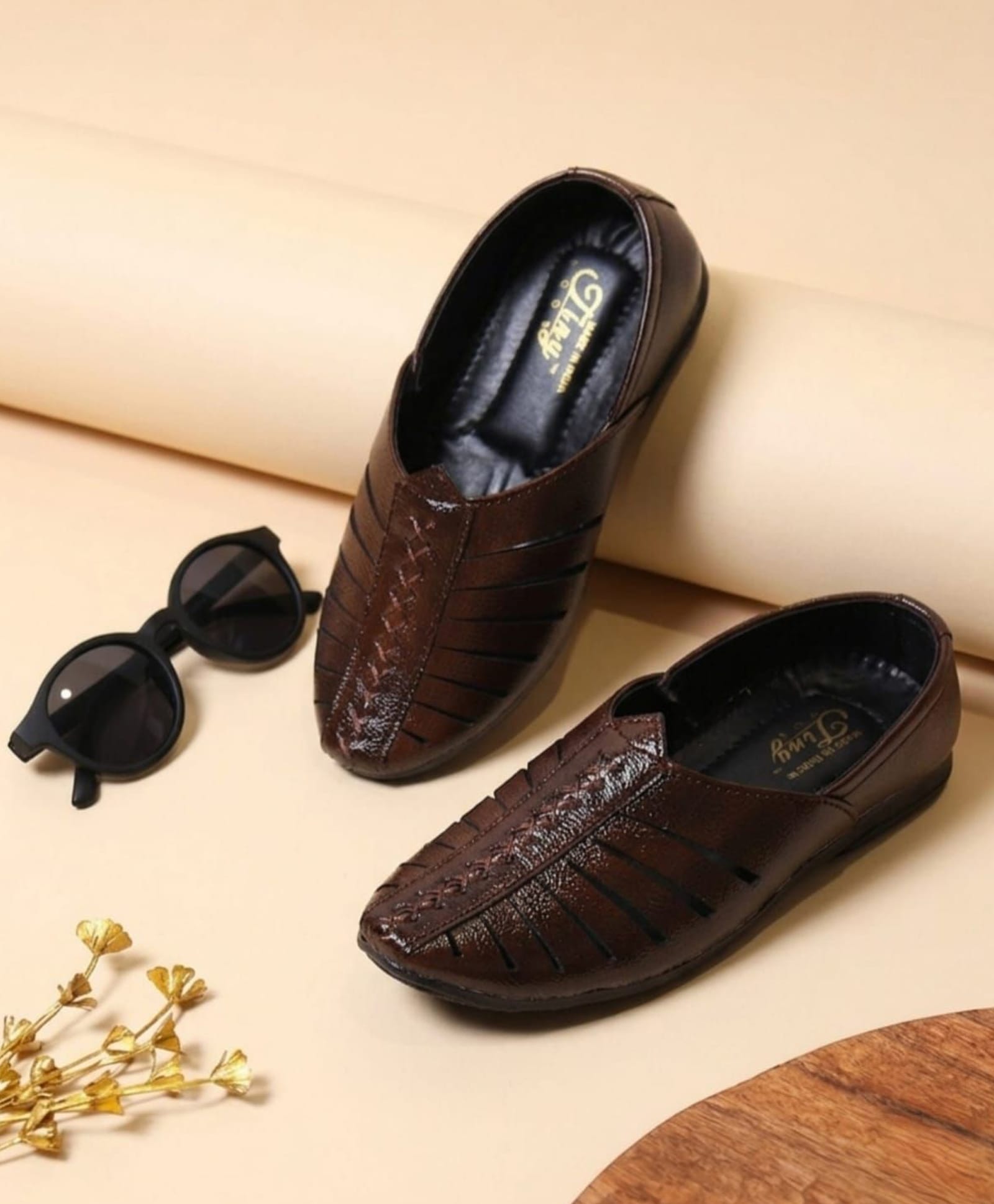 Tiny Bugs Ethnic Wear Mojaris - Brown-image-5