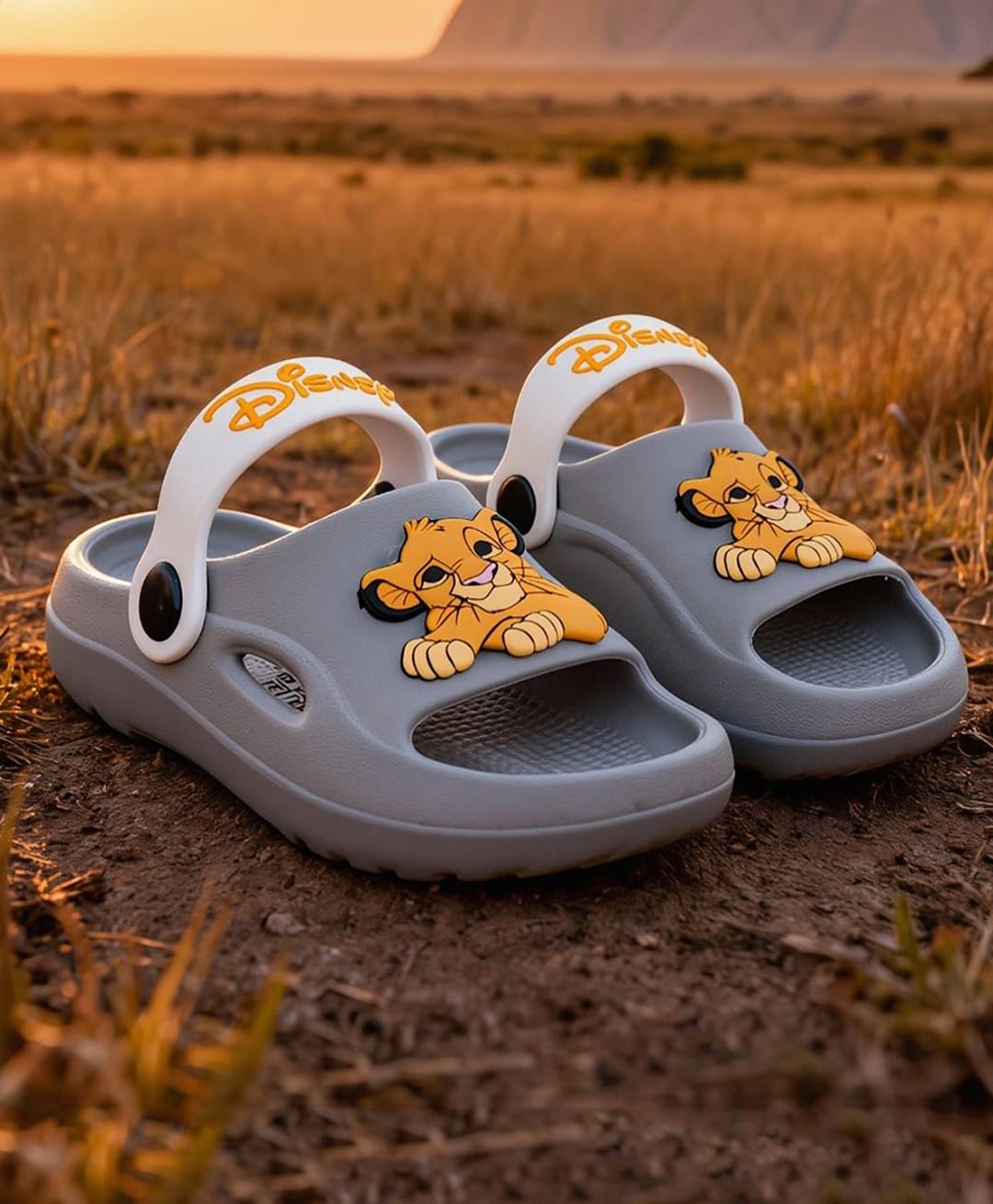 Yellow Bee Disney Lion King Featuring Rotating Simba Applique Detailed Slingback Sandals - Grey-image-49