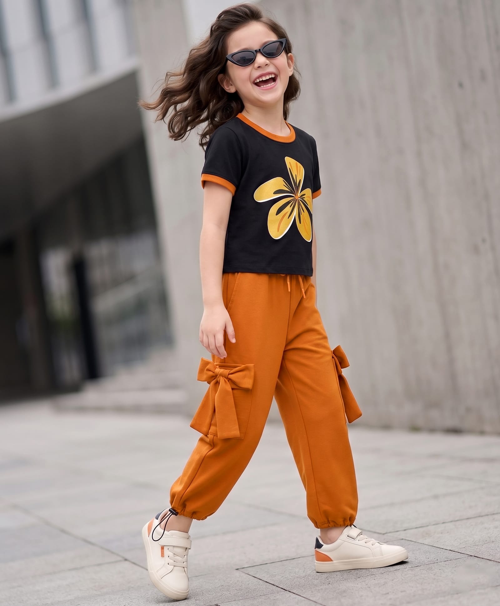 Ollington St. Sinker Cotton Knit Half Sleeve Top With Floral Print & Culottes - Black & Brown-image-6