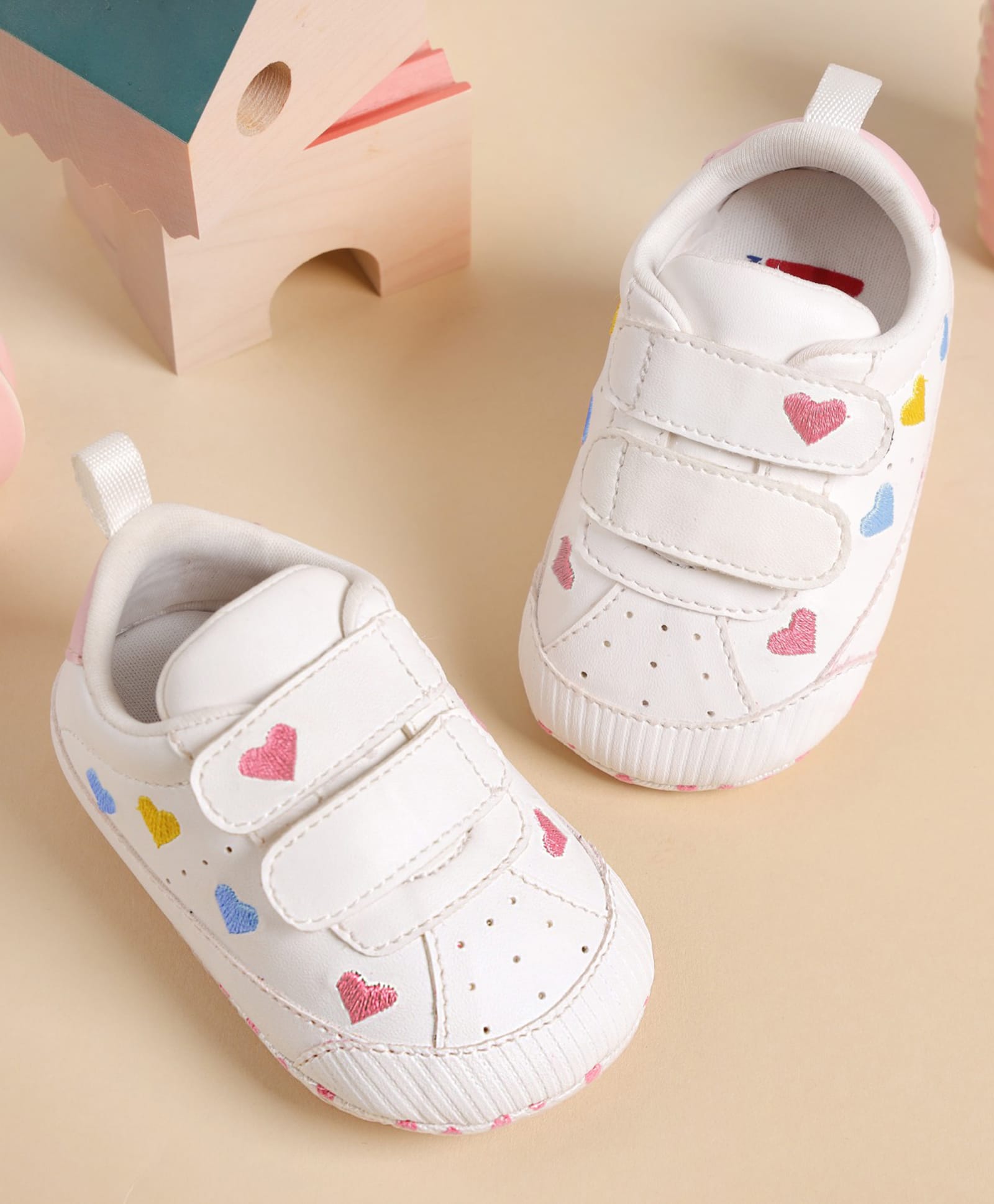 Kicks & Crawl Hearts Embroidered Velcro Closure Shoes - White-picture-23