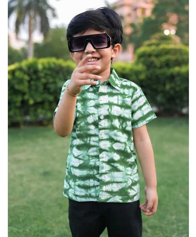 Cuddly cubs Cotton Woven Half Sleeves Tie Dye Shirt - Green-image-20