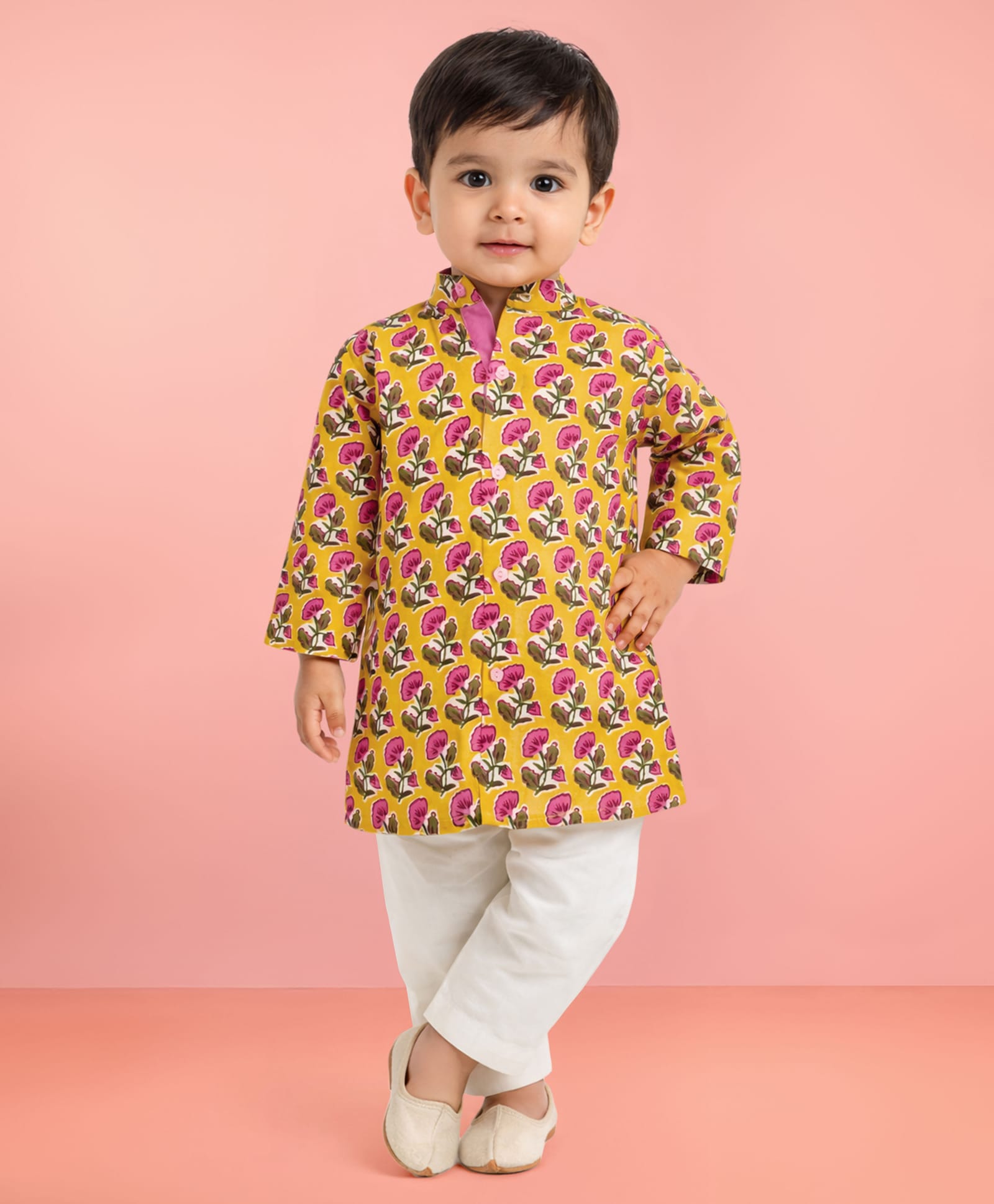 Vastramay Cotton Woven Full Sleeves Floral Printed Kurta Pyjama Set - Yellow-image-44