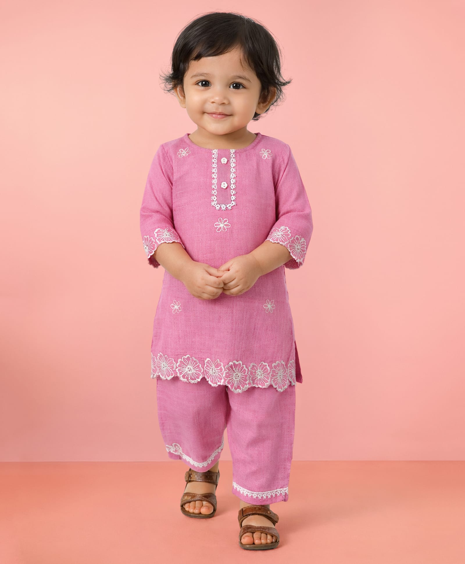 Vastramay Cotton Woven Three Fourth Sleeves Floral Embroidered Kurti Pyjama Set - Pink-image-15
