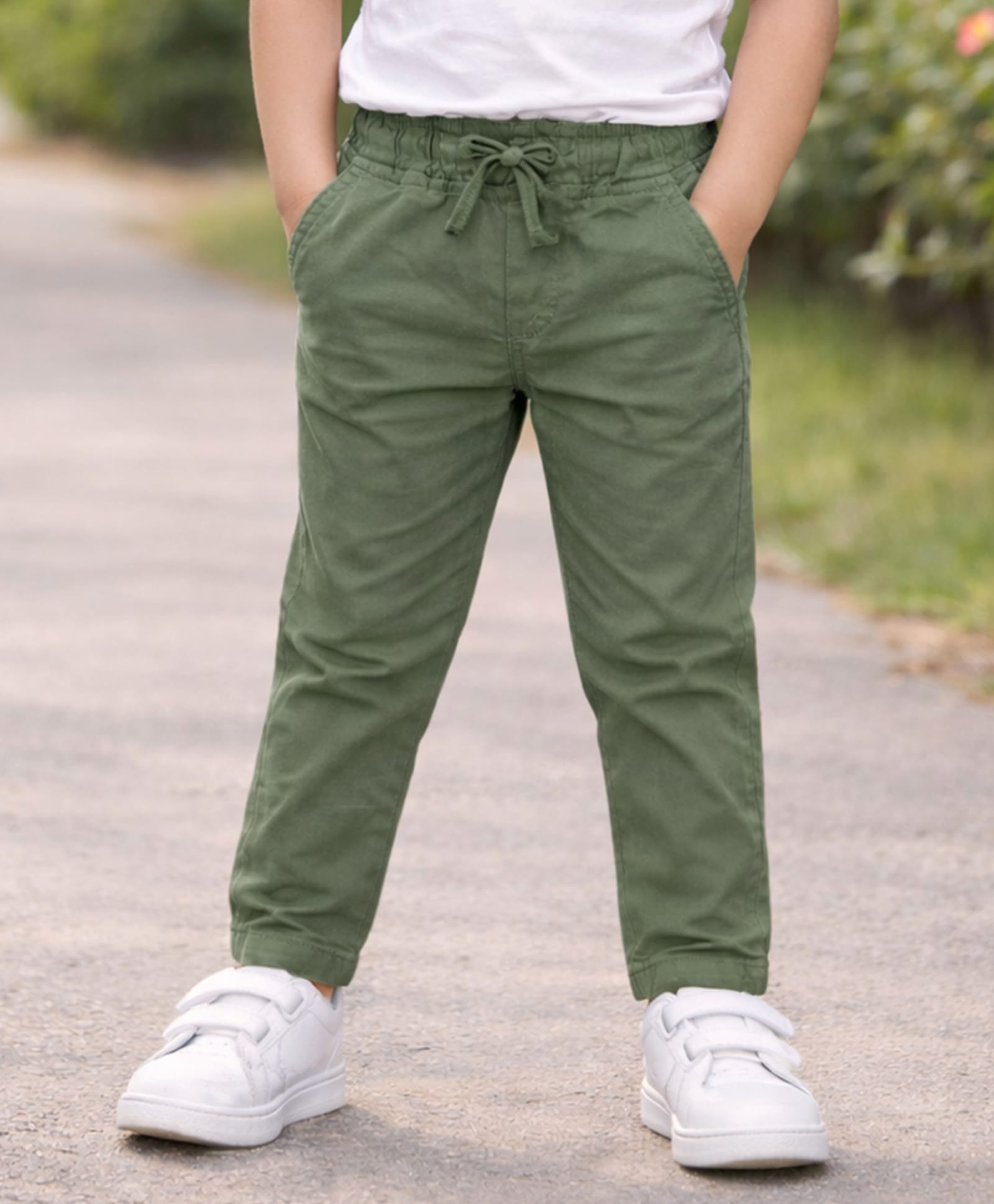 Mi Arcus Cotton Elastane Woven Solid Trouser - Green-picture-17